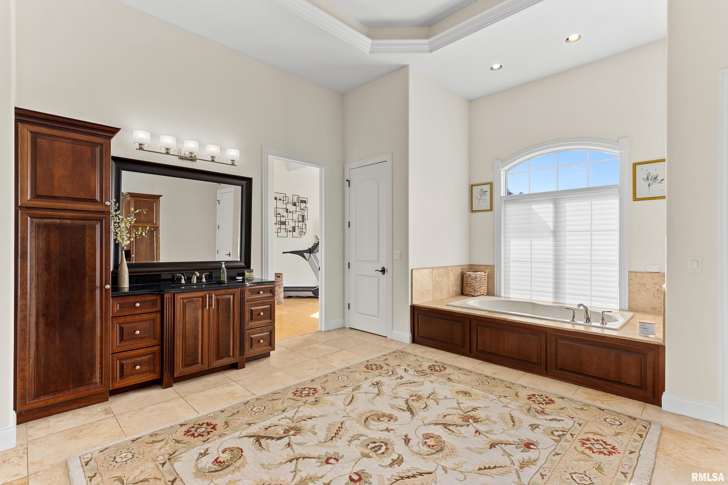 4425 W Longmeadow Court, Peoria, Illinois image 30