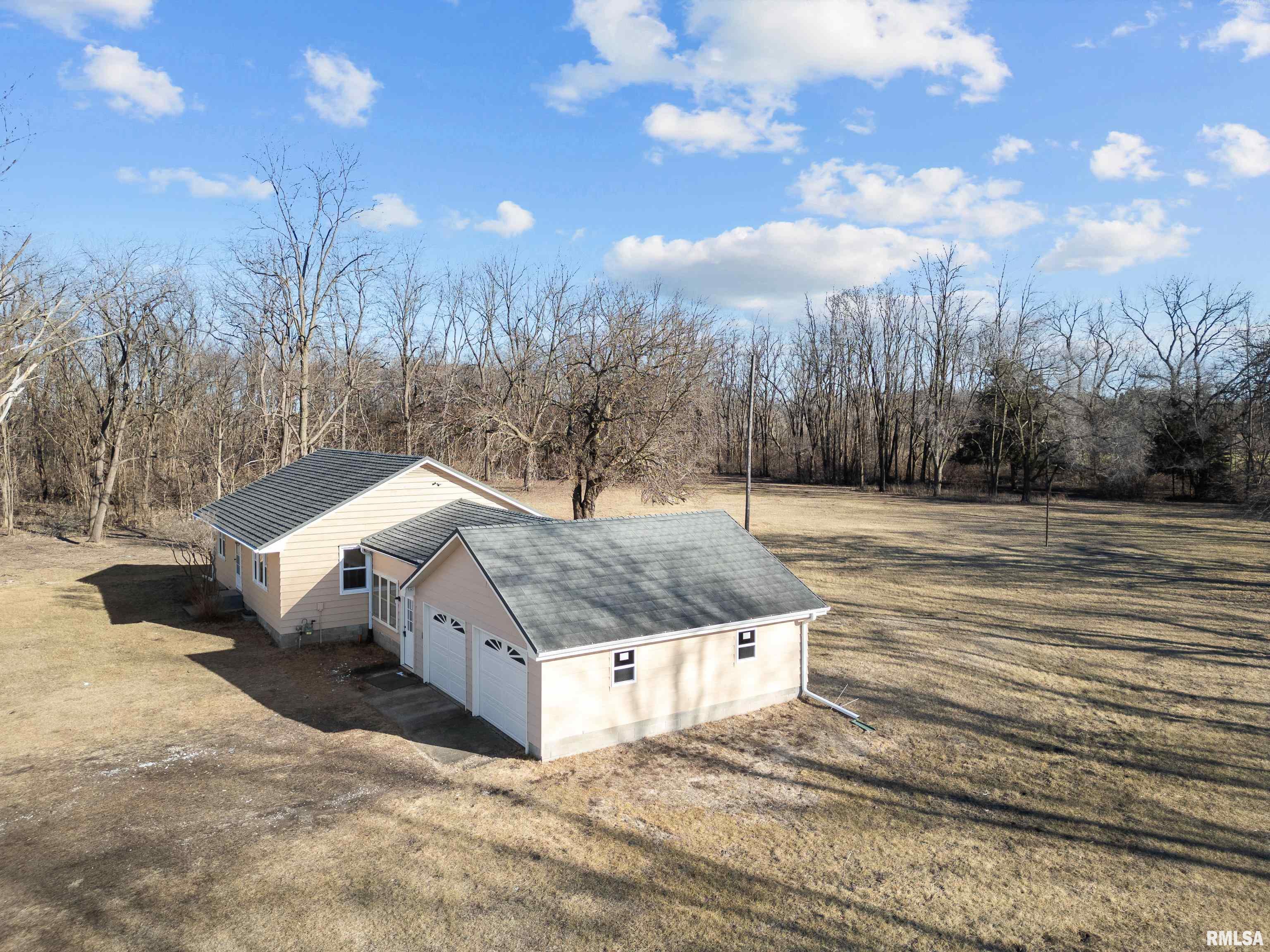10290 One Mile Road, Thomson, Illinois image 4