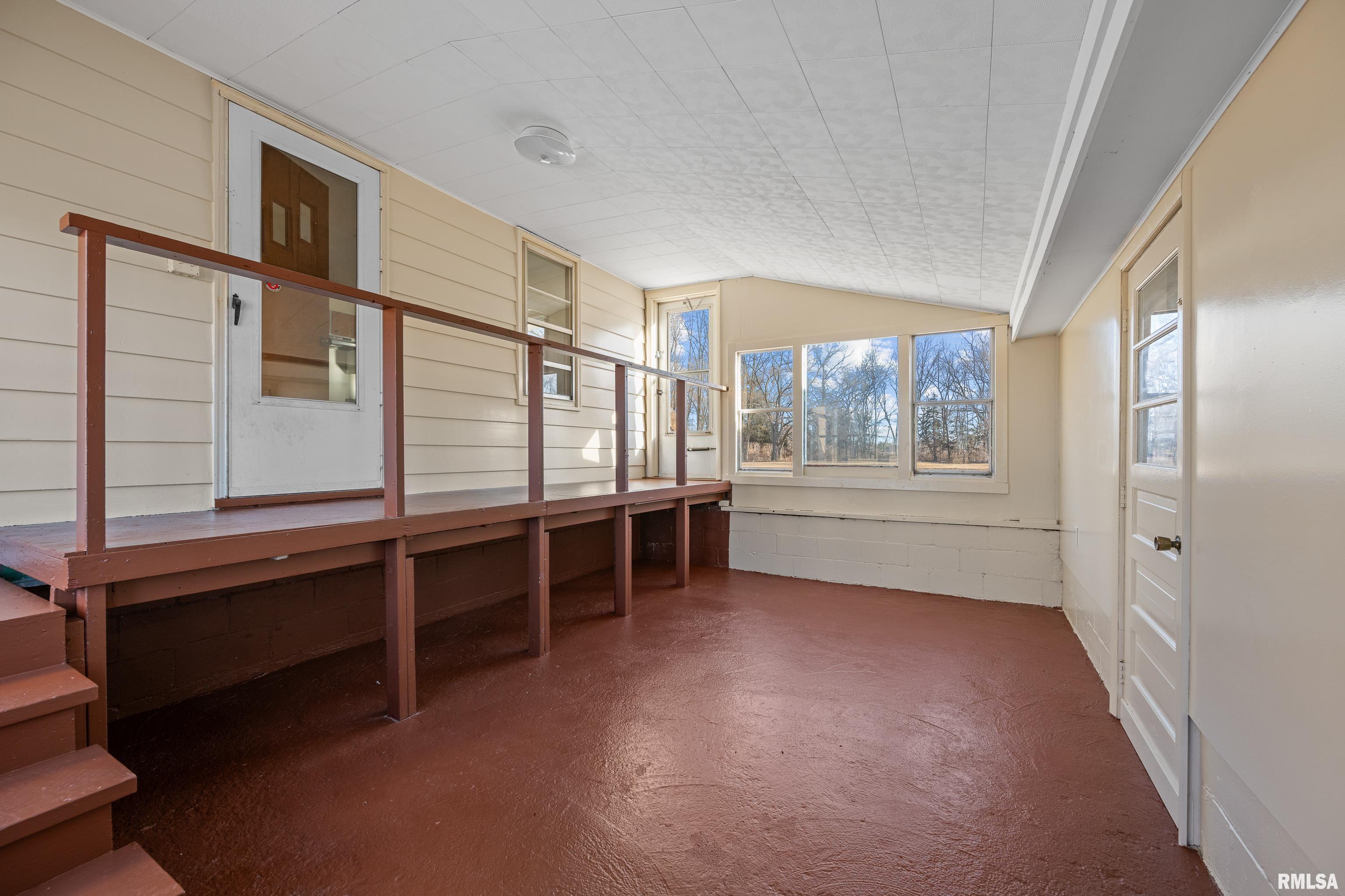 10290 One Mile Road, Thomson, Illinois image 21