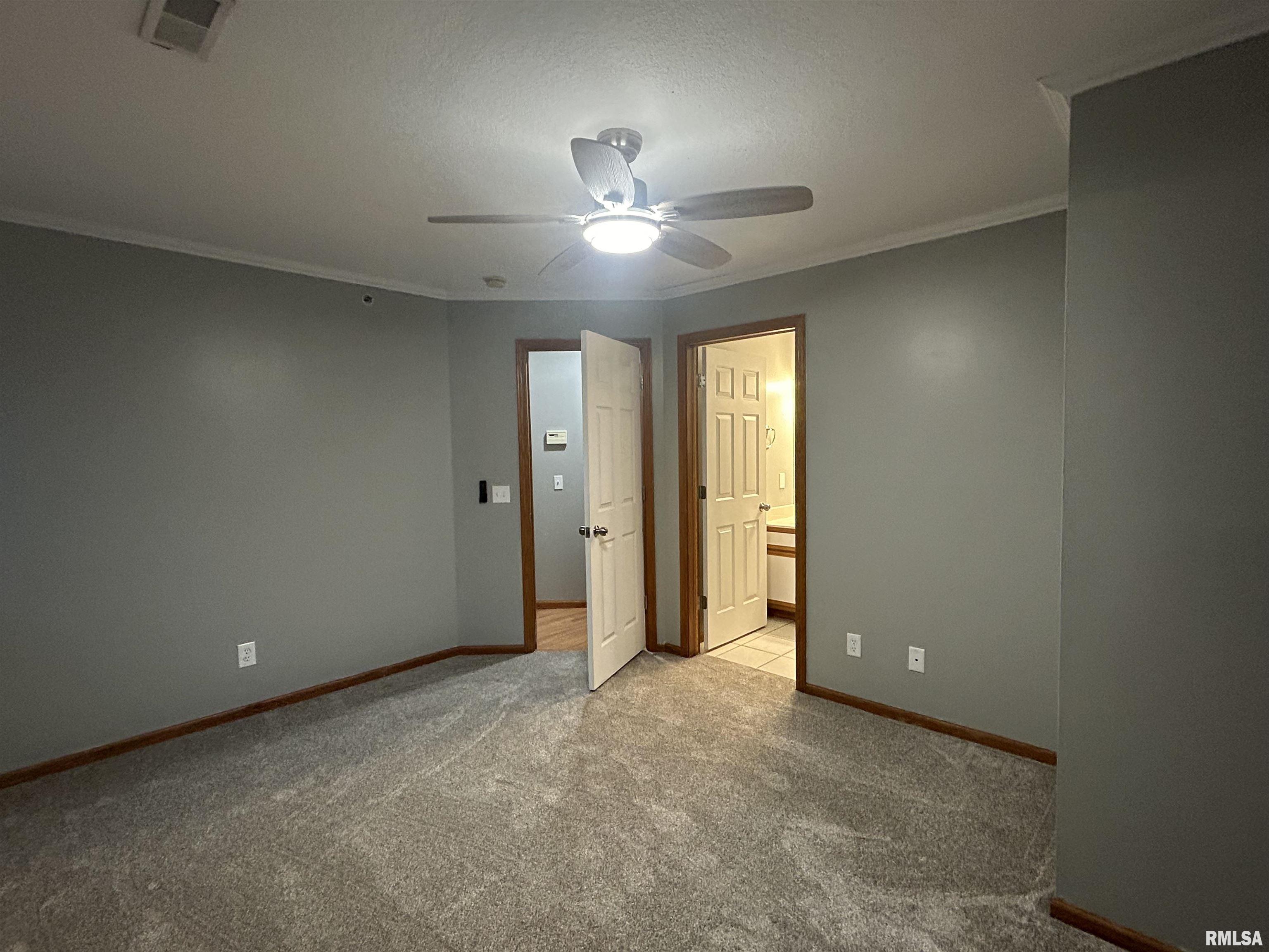 3810 Creek Hill Drive #6, Bettendorf, Iowa image 13