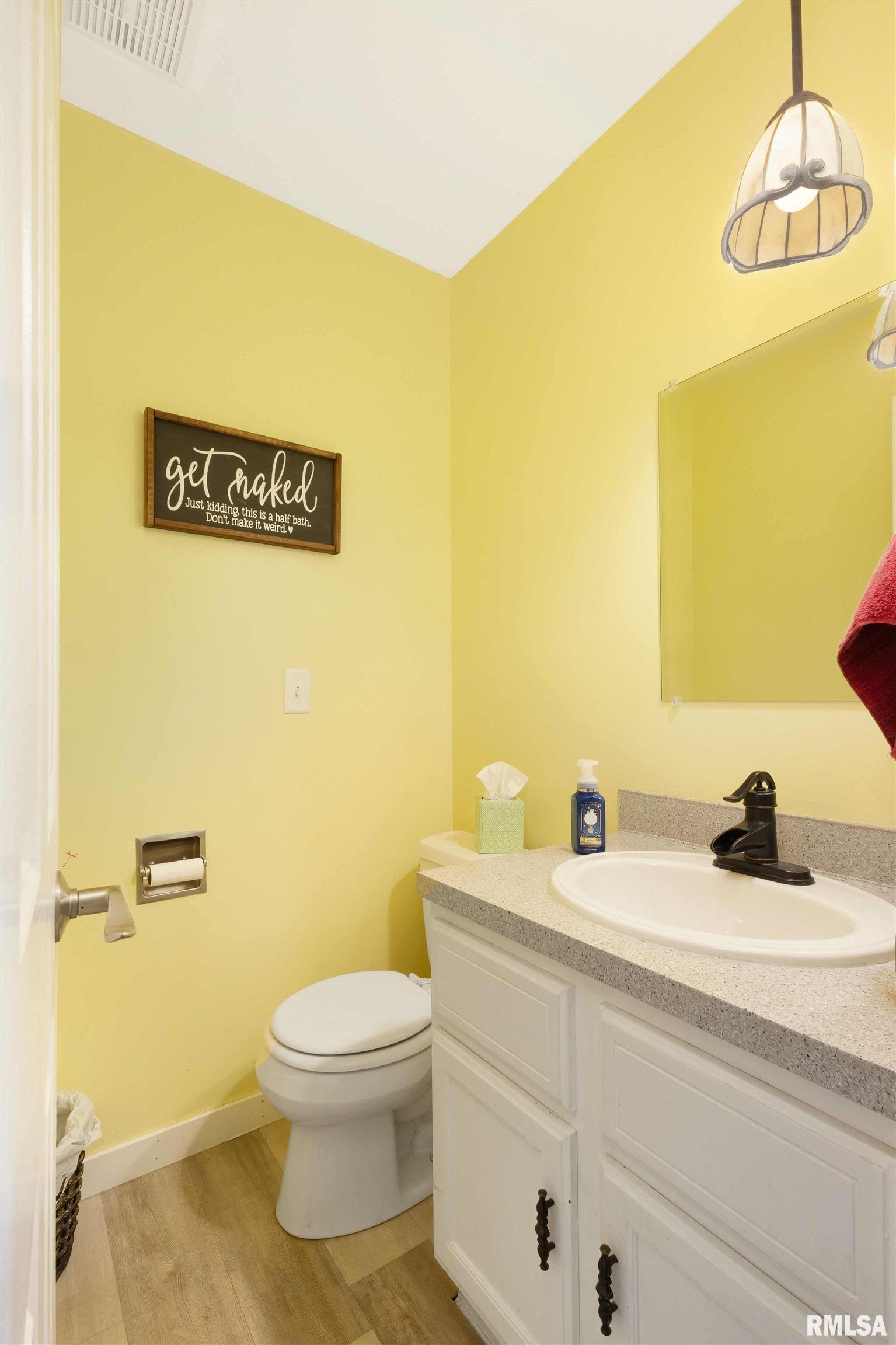 1900 Valley Vista Drive, Bettendorf, Iowa image 15