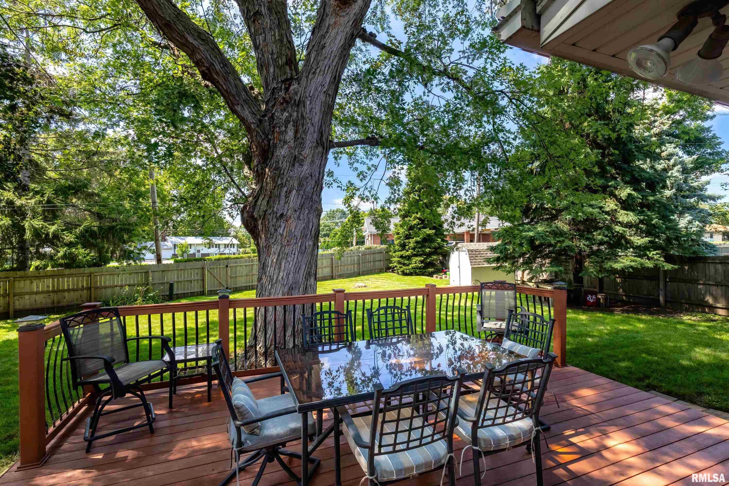 1900 Valley Vista Drive, Bettendorf, Iowa image 27