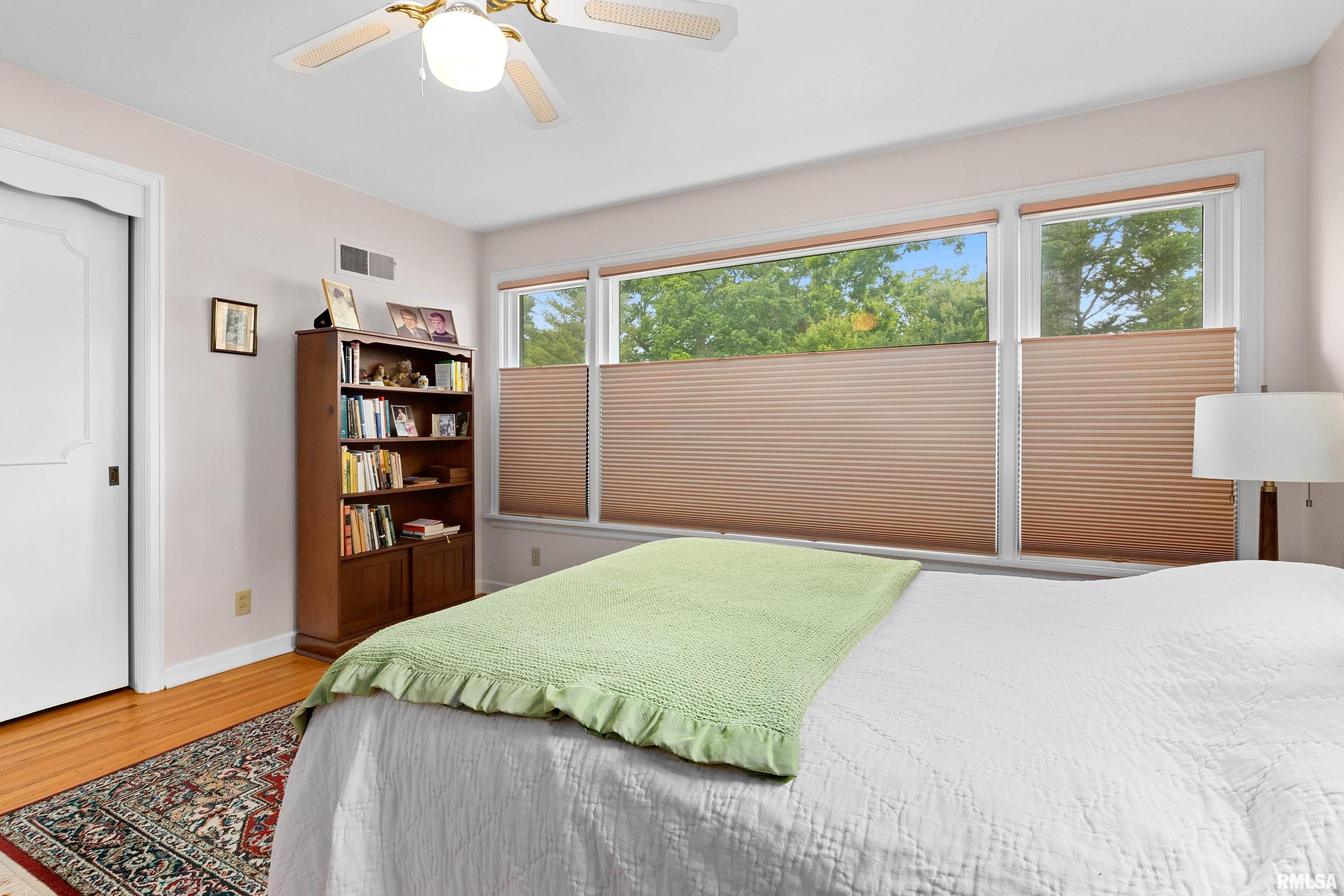 806 Fondulac Drive, East Peoria, Illinois image 17