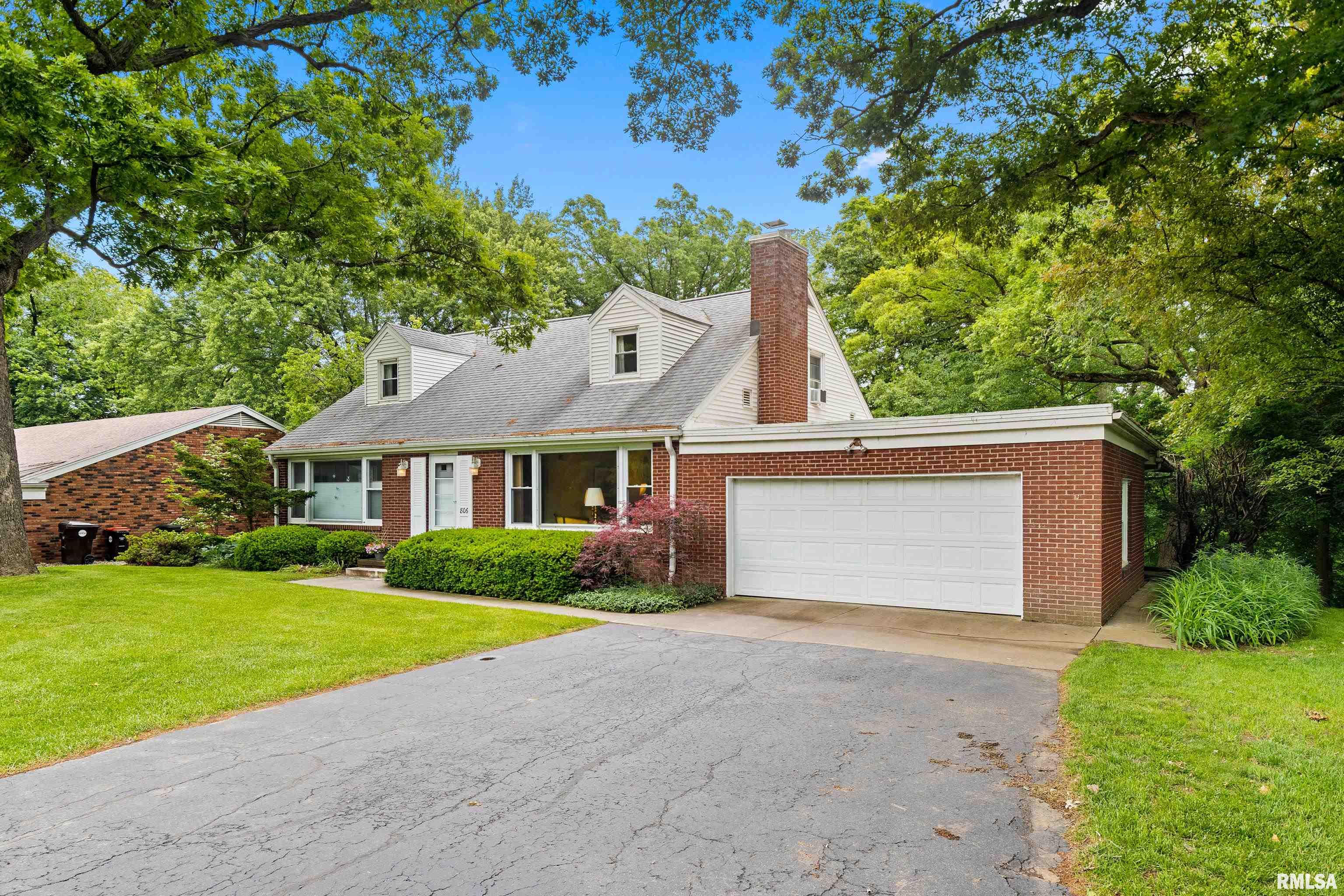 806 Fondulac Drive, East Peoria, Illinois image 2