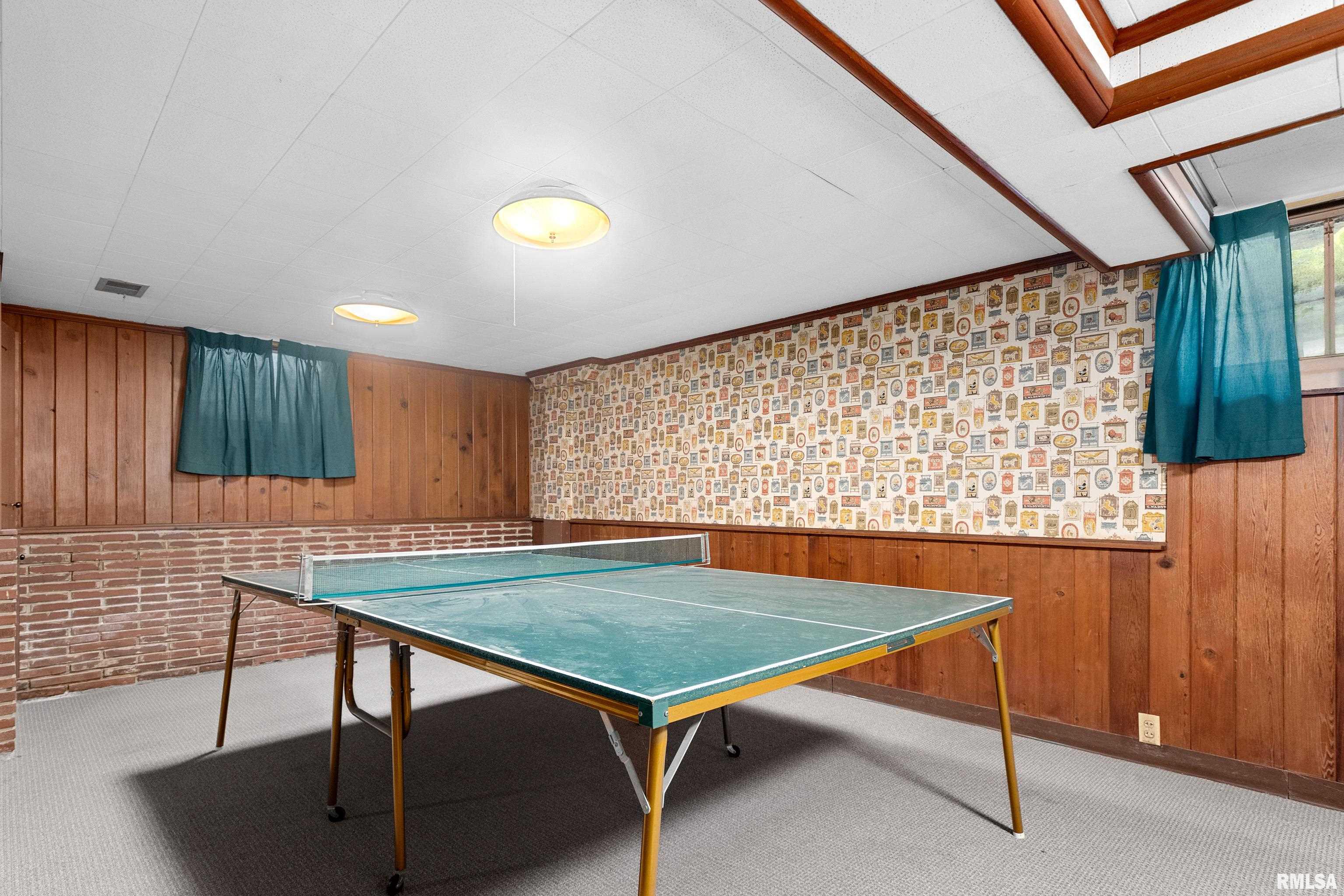 806 Fondulac Drive, East Peoria, Illinois image 30