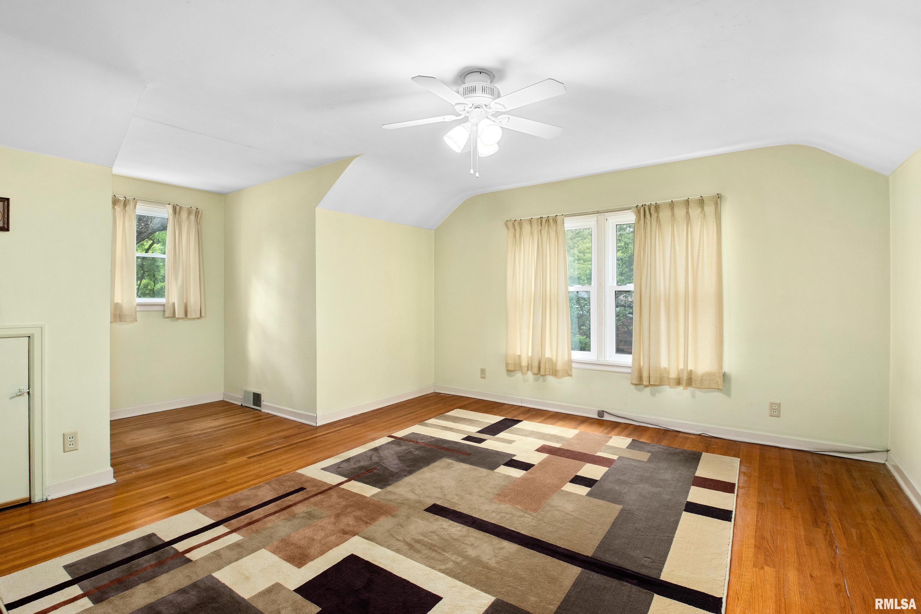 806 Fondulac Drive, East Peoria, Illinois image 22