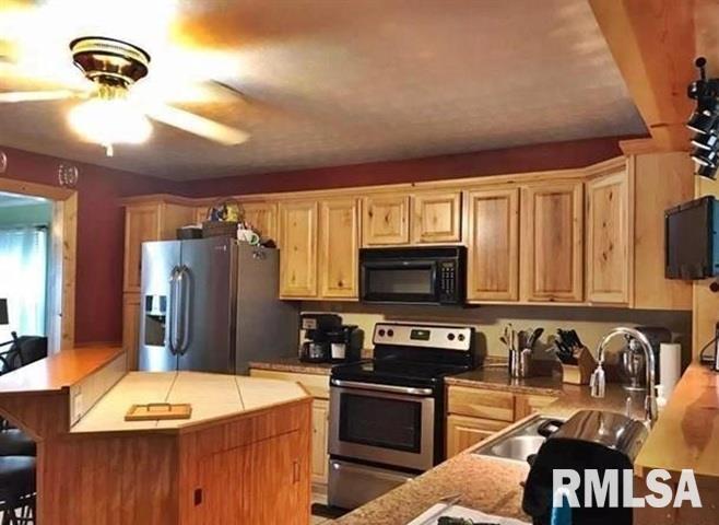 807 E 5th Street, Metropolis, Illinois image 7