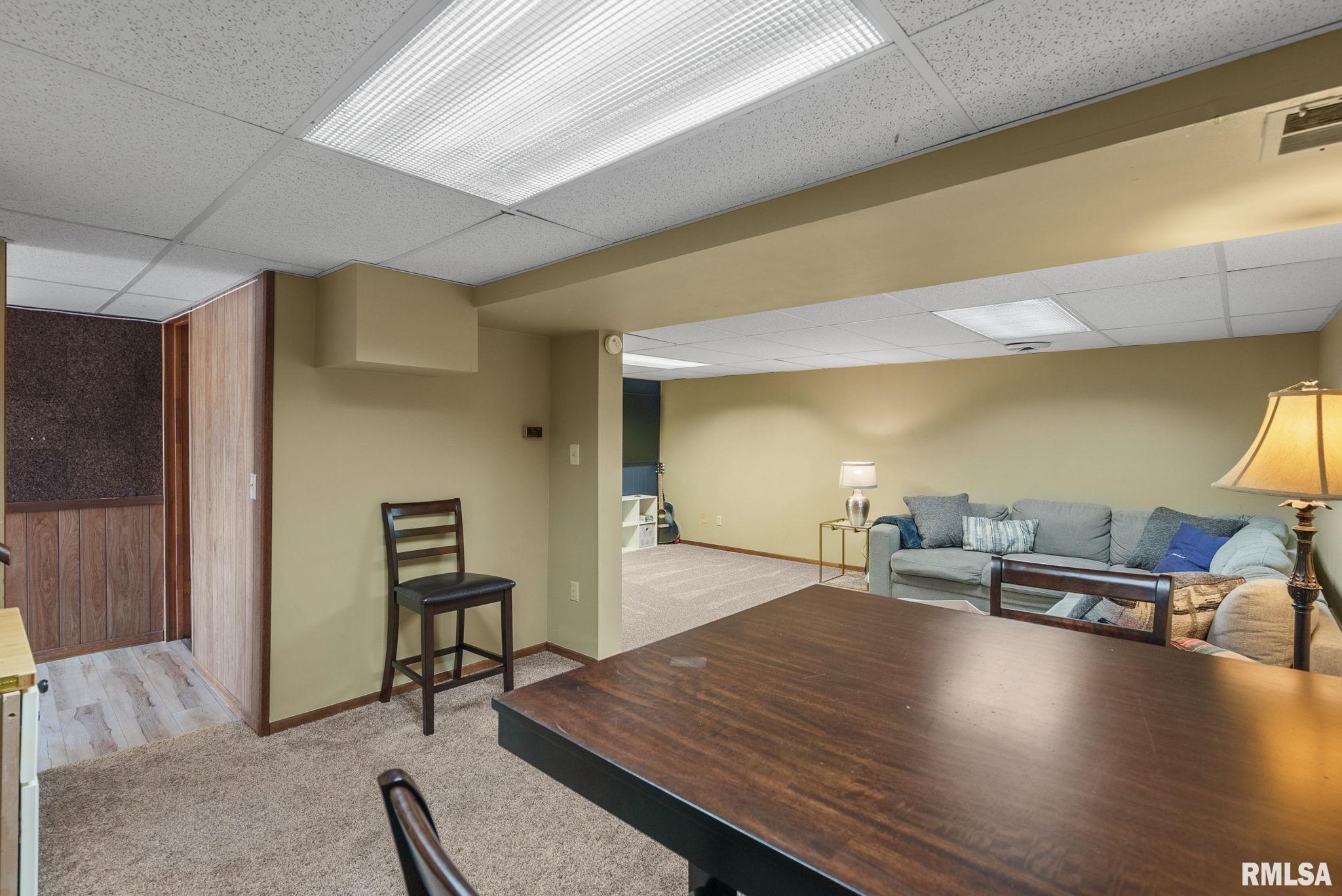 3302 Johnathan Avenue, Bettendorf, Iowa image 16