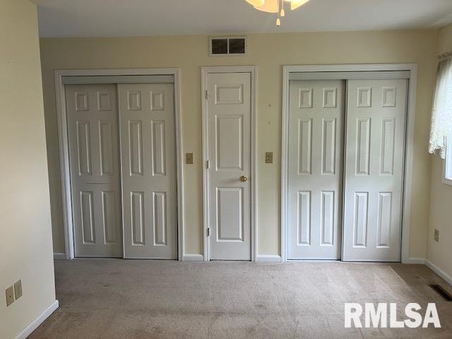 155 E Gossett Street, Roseville, Illinois image 32