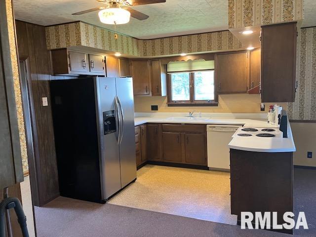 155 E Gossett Street, Roseville, Illinois image 20