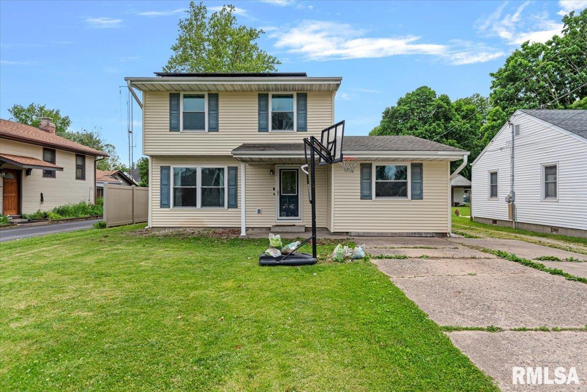 530 E Mill Street, Rochester, Illinois image 1