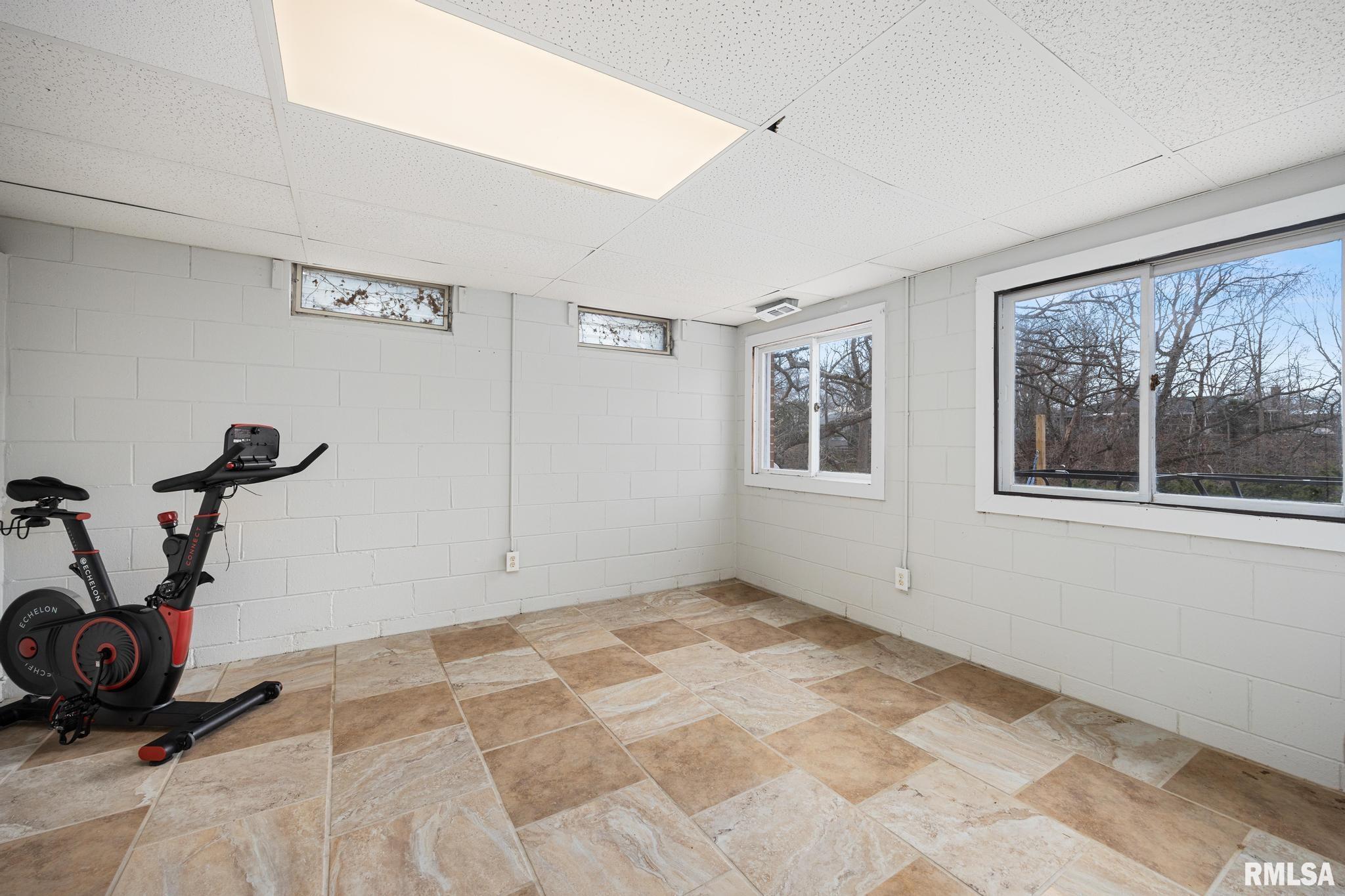 2724 W Parkridge Avenue, Peoria, Illinois image 20