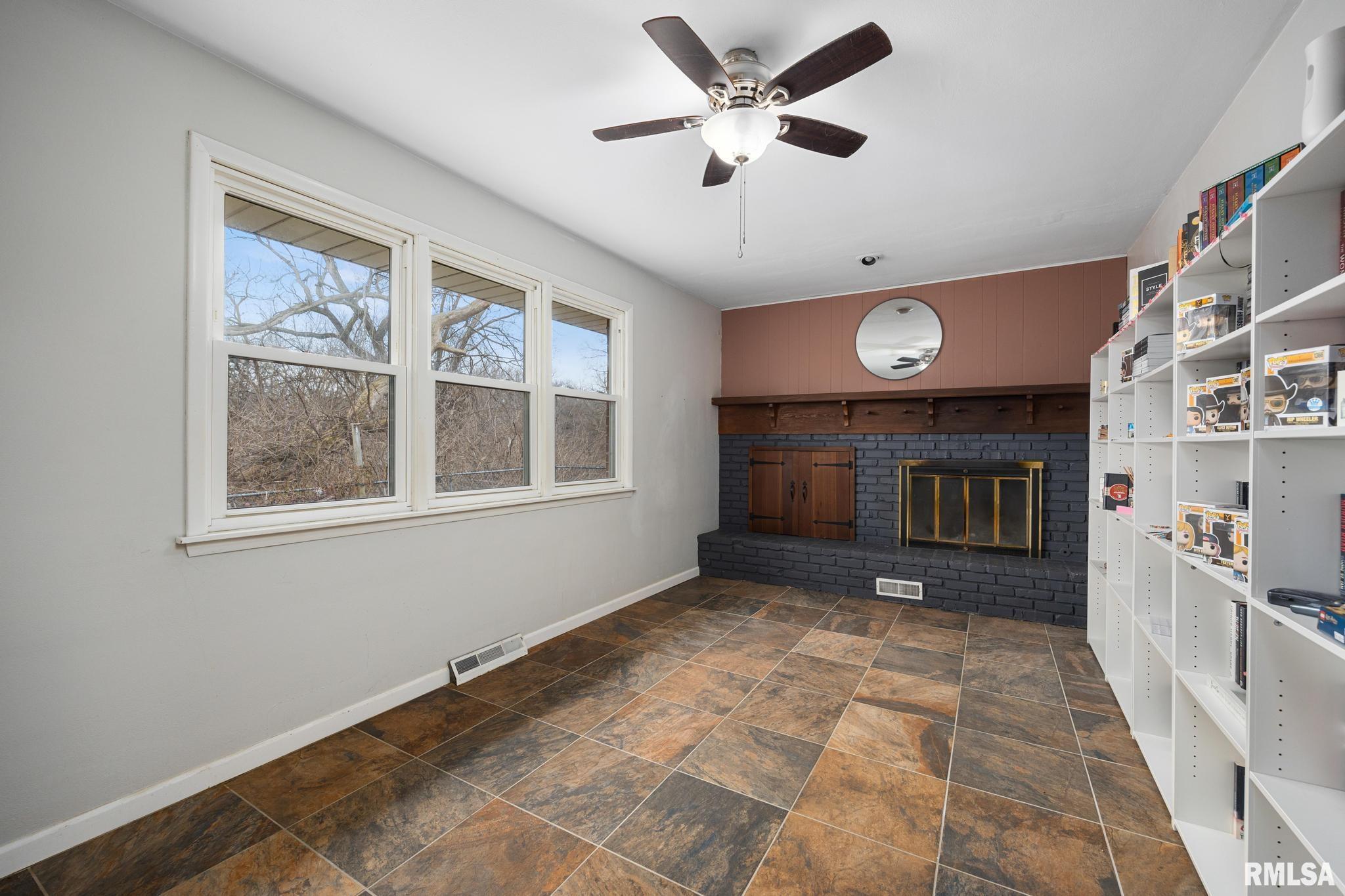 2724 W Parkridge Avenue, Peoria, Illinois image 18
