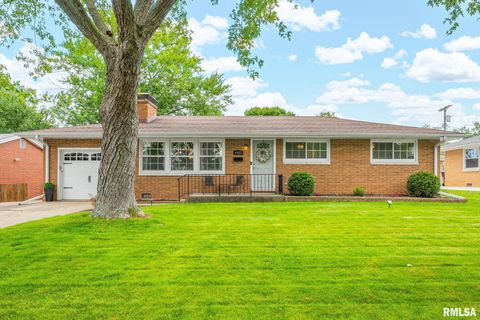Homes For Sale - 4927 N Bevalon Place<br/> Peoria County, Peoria, IL 61614