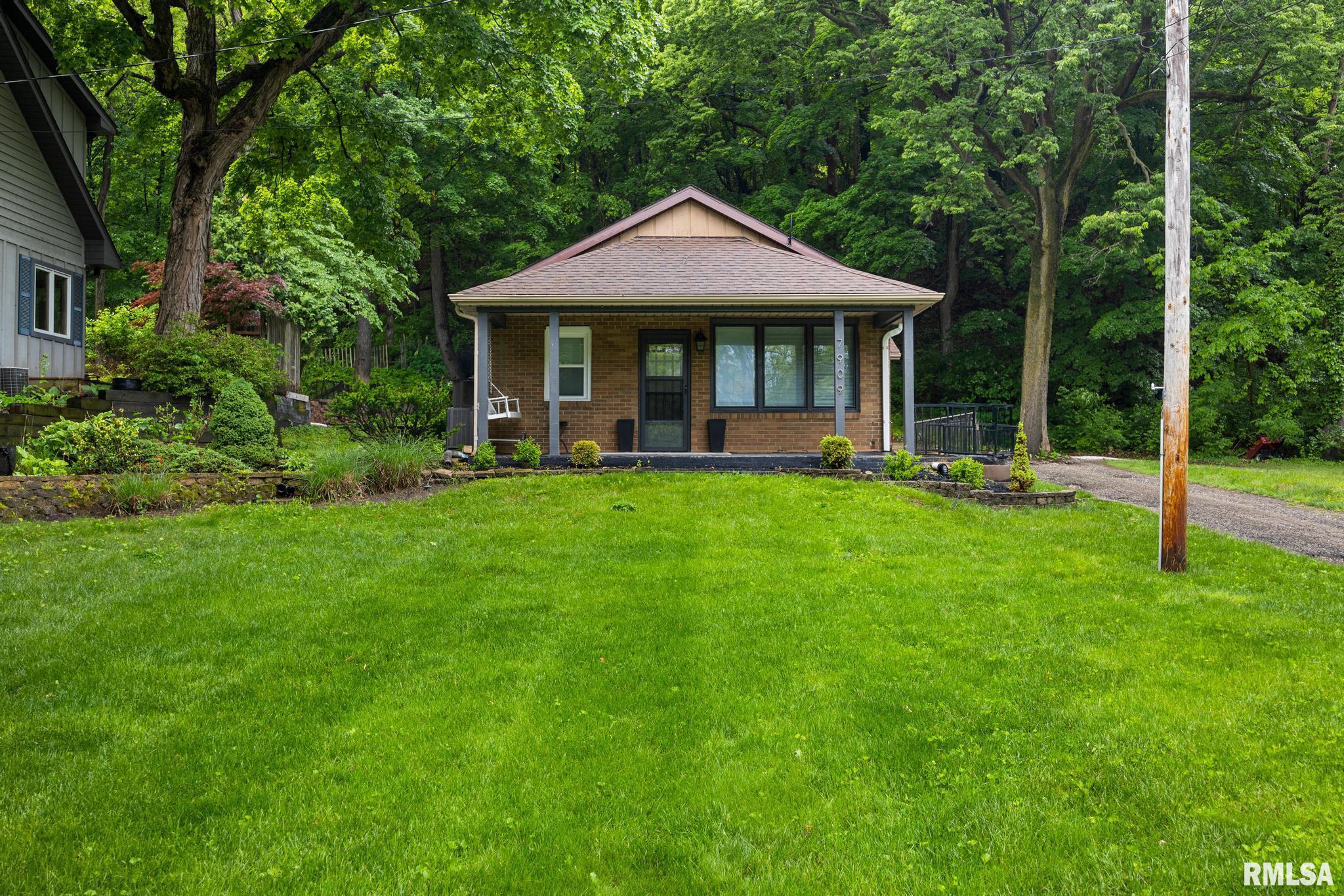 7909 N Galena Road, Peoria, Illinois image 1
