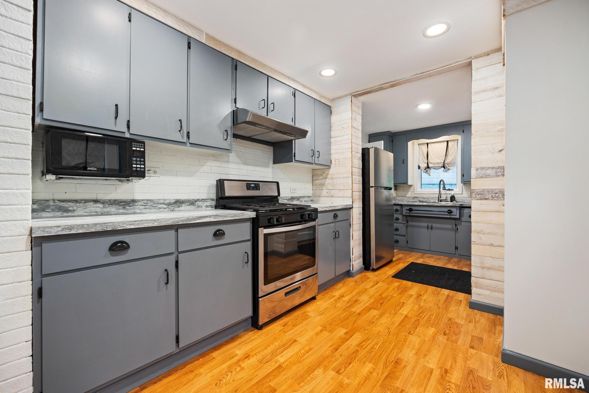 7909 N Galena Road, Peoria, Illinois image 12