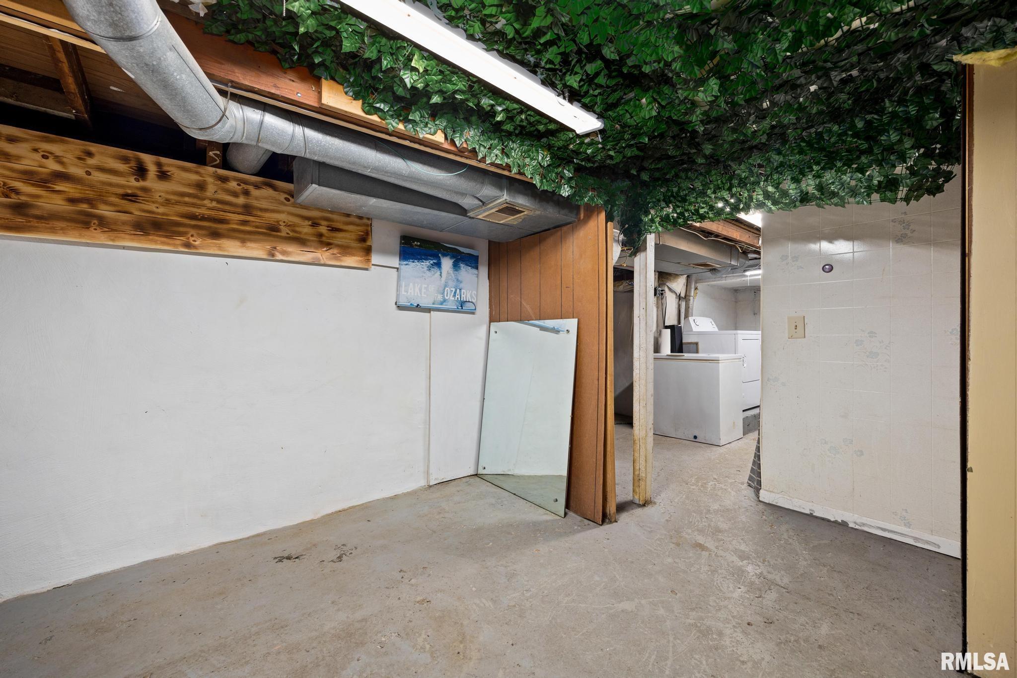 7909 N Galena Road, Peoria, Illinois image 16