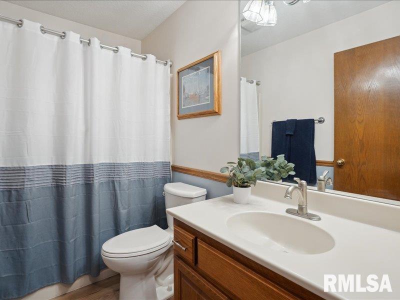 3928 E 61st Boulevard, Davenport, Iowa image 18