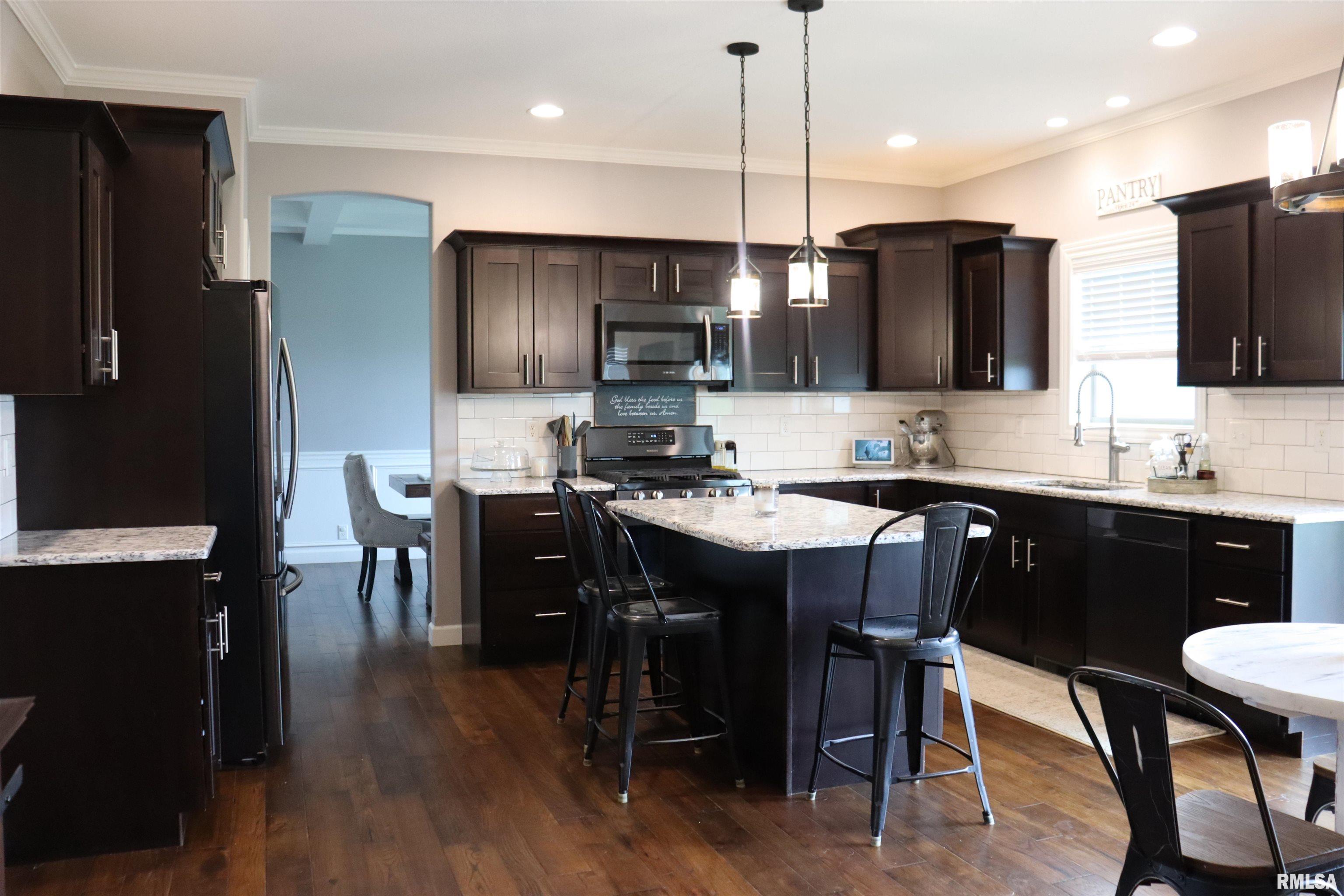 1709 Rustic Oak Drive, Washington, Illinois image 12