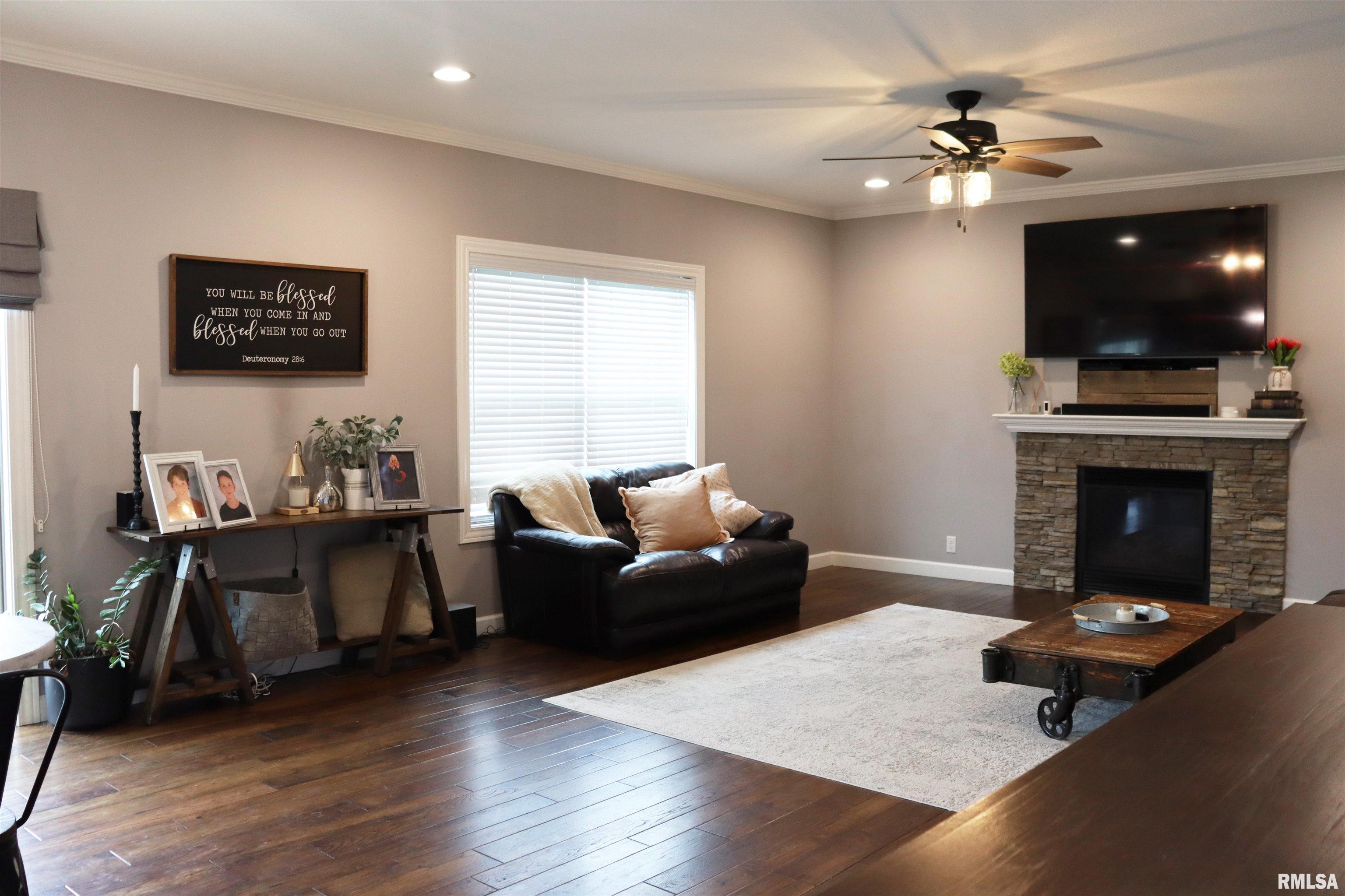 1709 Rustic Oak Drive, Washington, Illinois image 22