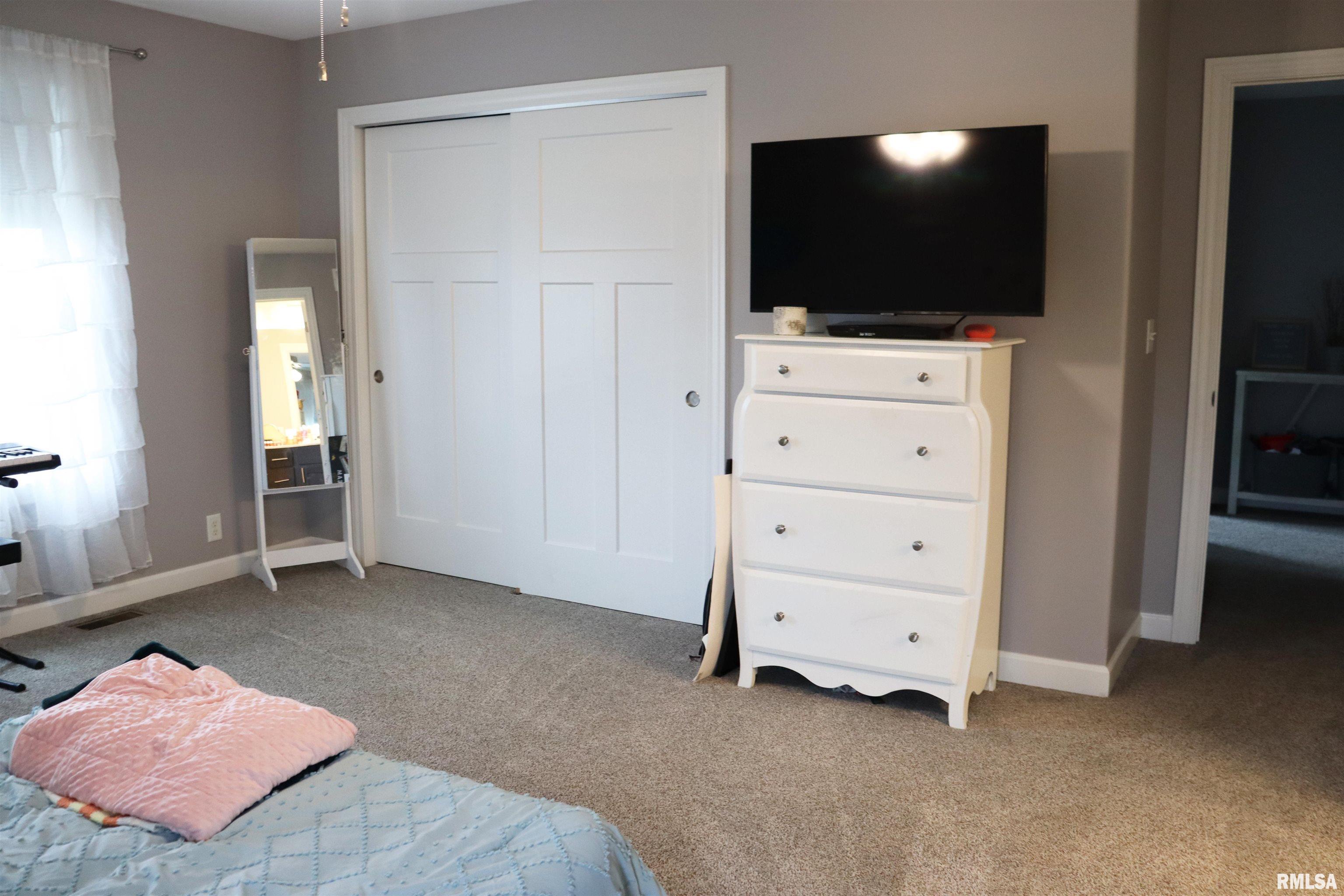 1709 Rustic Oak Drive, Washington, Illinois image 39