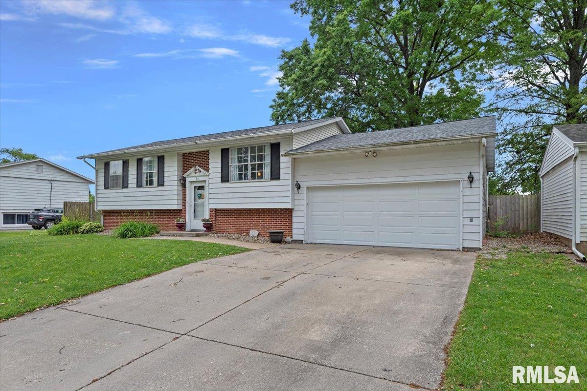 26 Groton Drive, Springfield, Illinois image 3