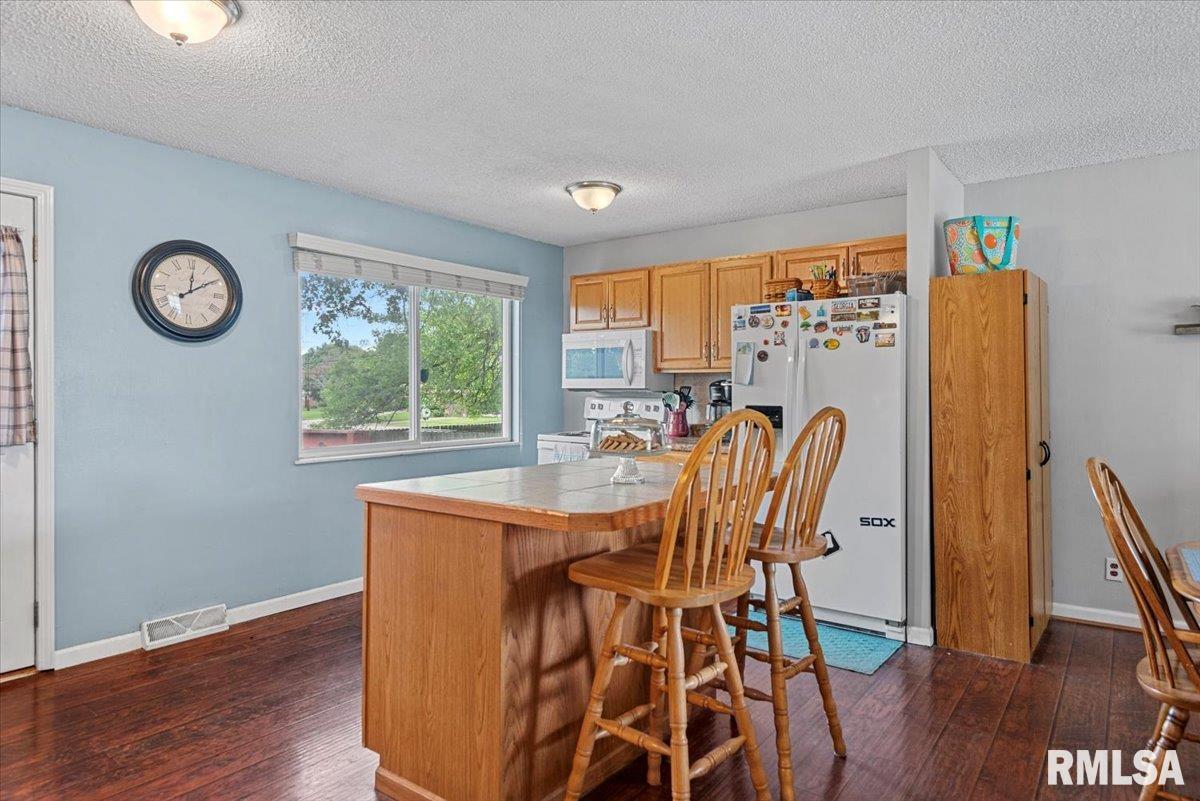 26 Groton Drive, Springfield, Illinois image 11