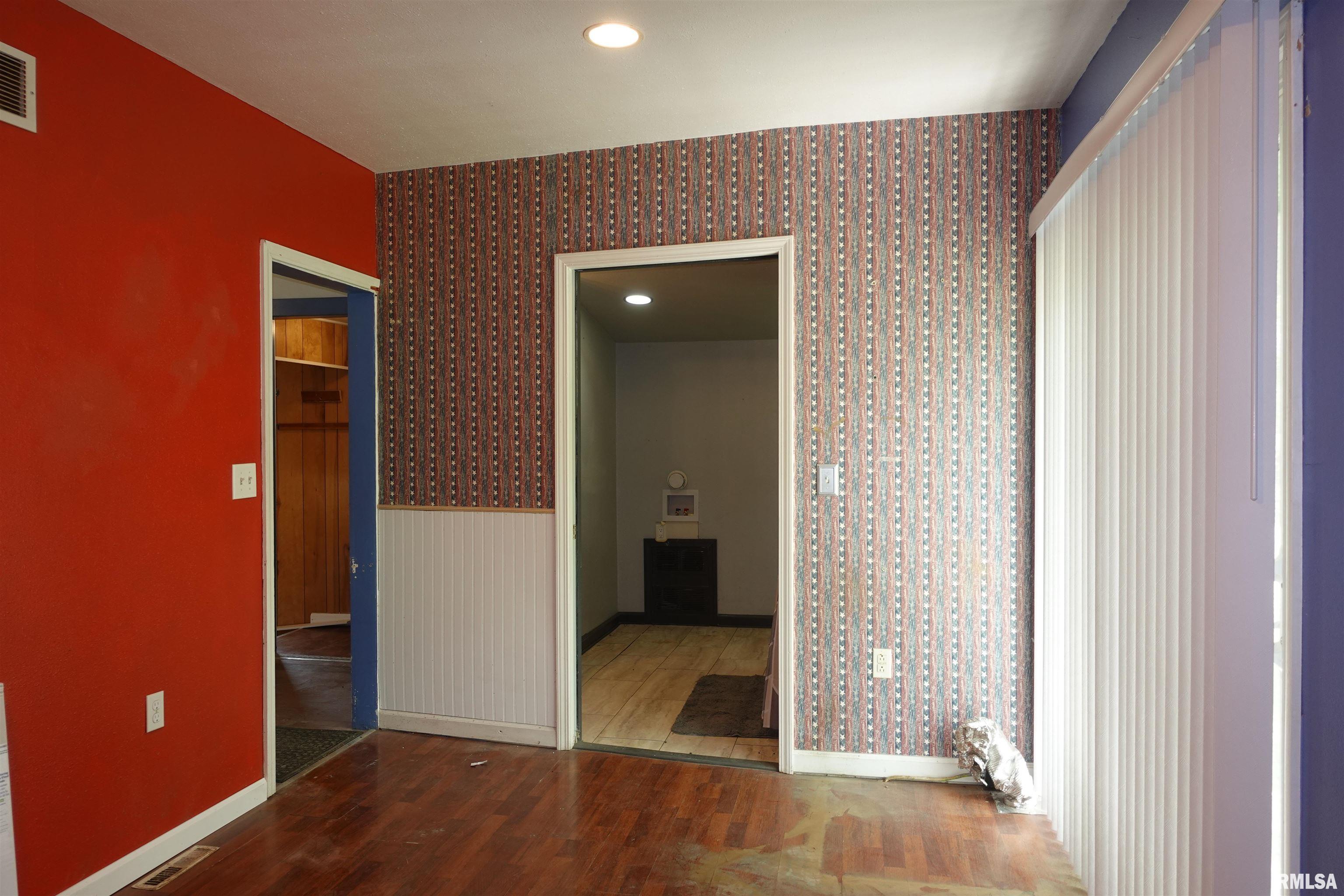 828 200th Avenue, Monmouth, Illinois image 27