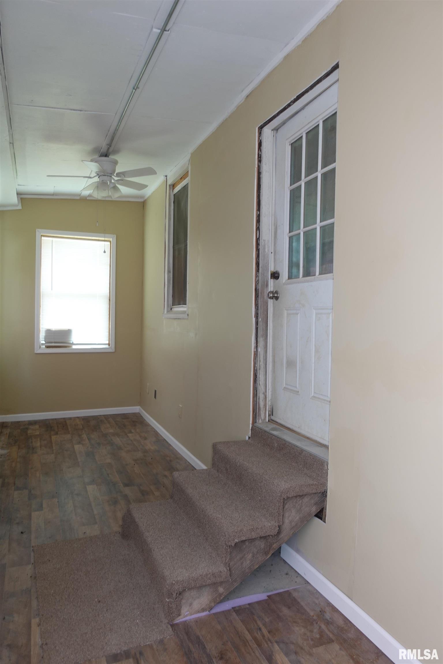 828 200th Avenue, Monmouth, Illinois image 14