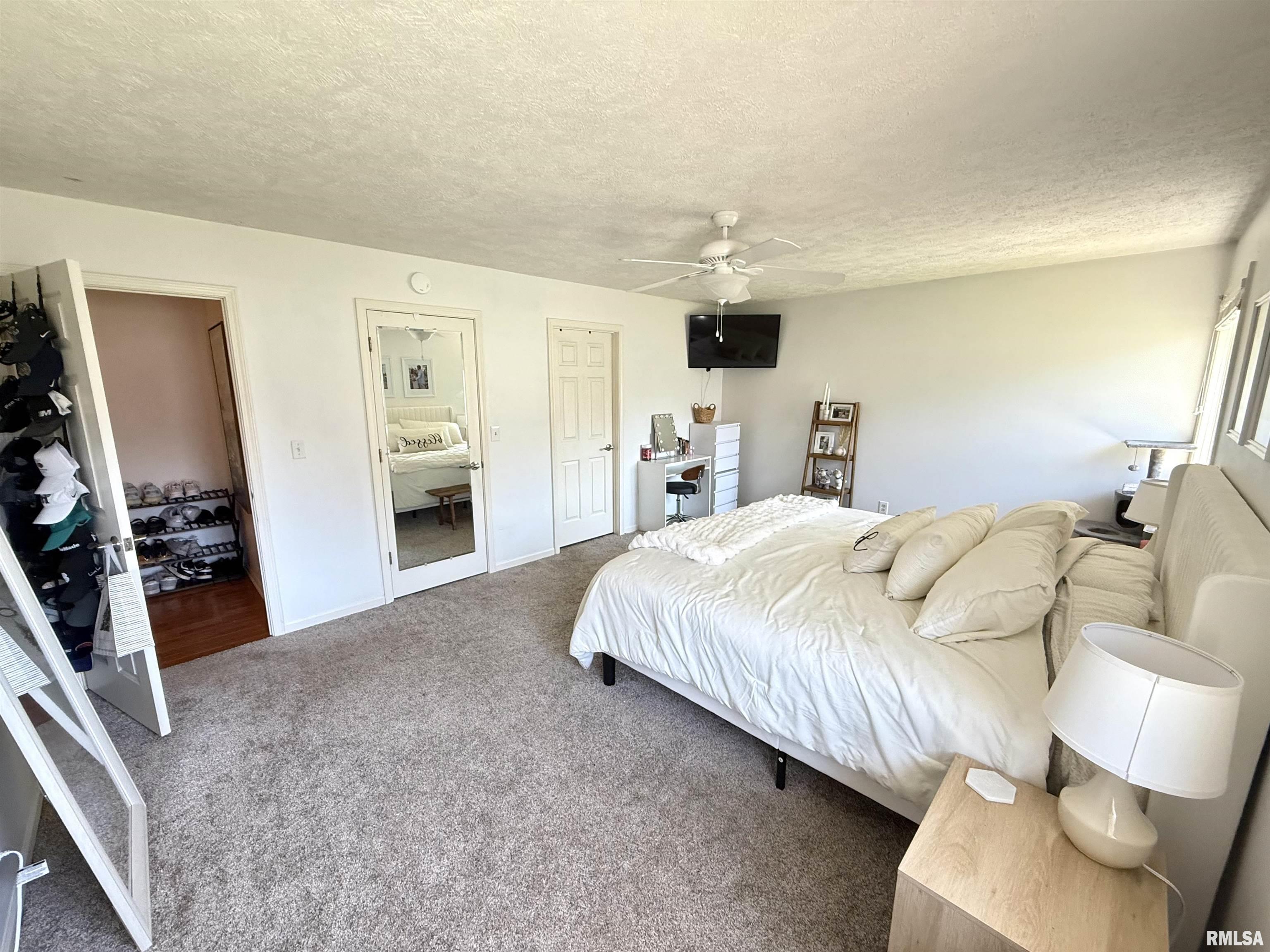 104 W Waterford Drive, Quincy, Illinois image 21