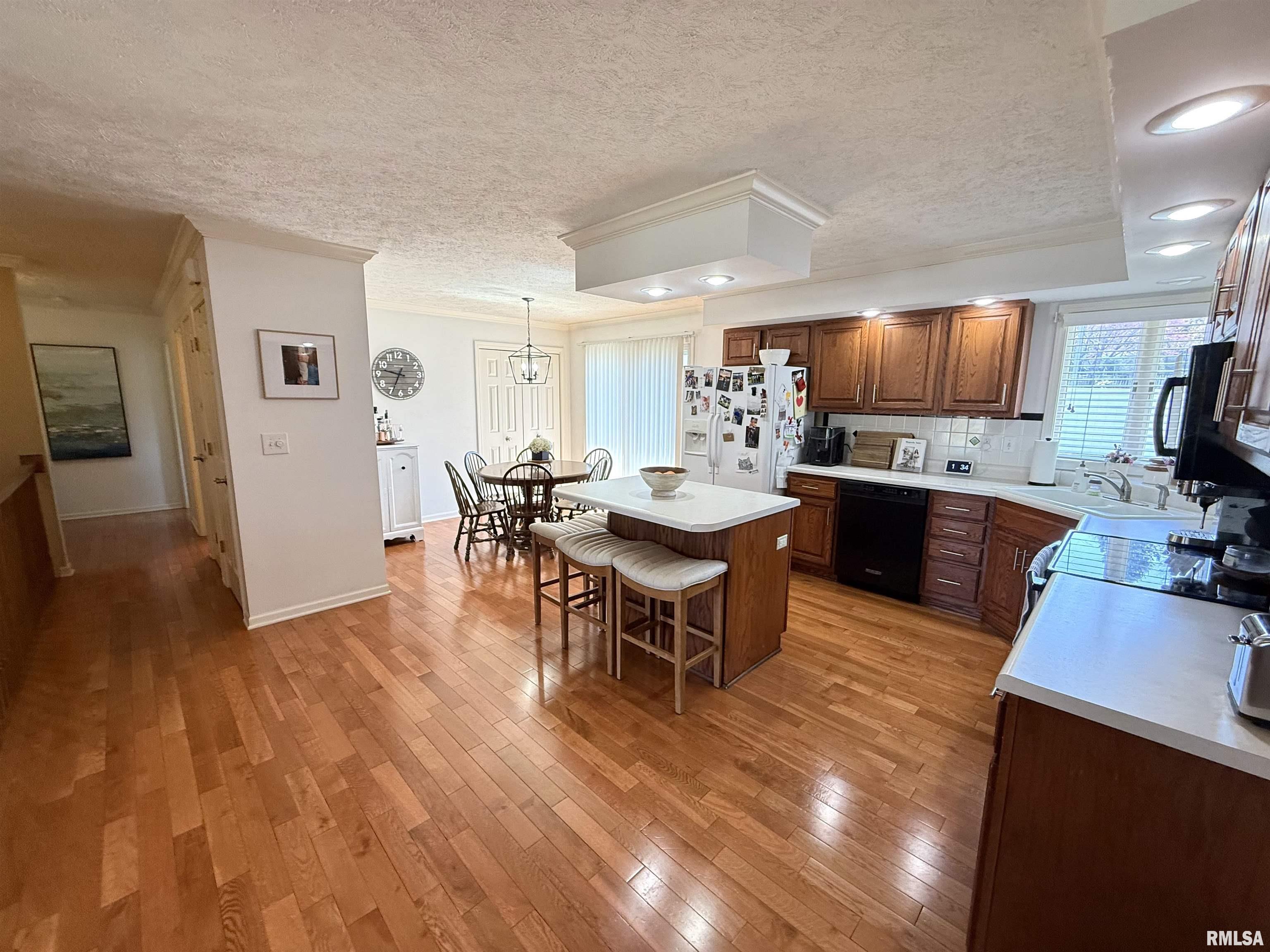 104 W Waterford Drive, Quincy, Illinois image 10