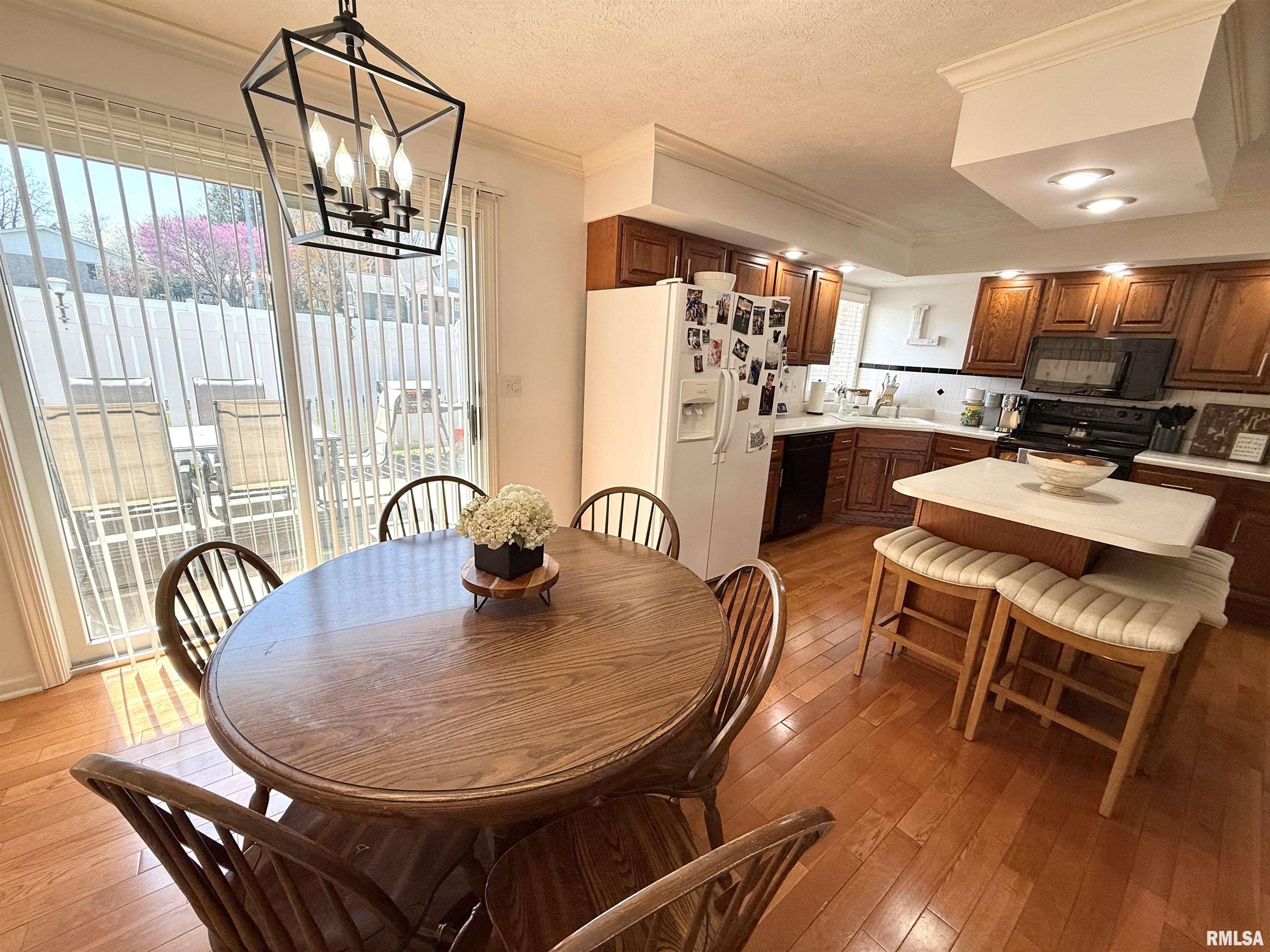 104 W Waterford Drive, Quincy, Illinois image 13