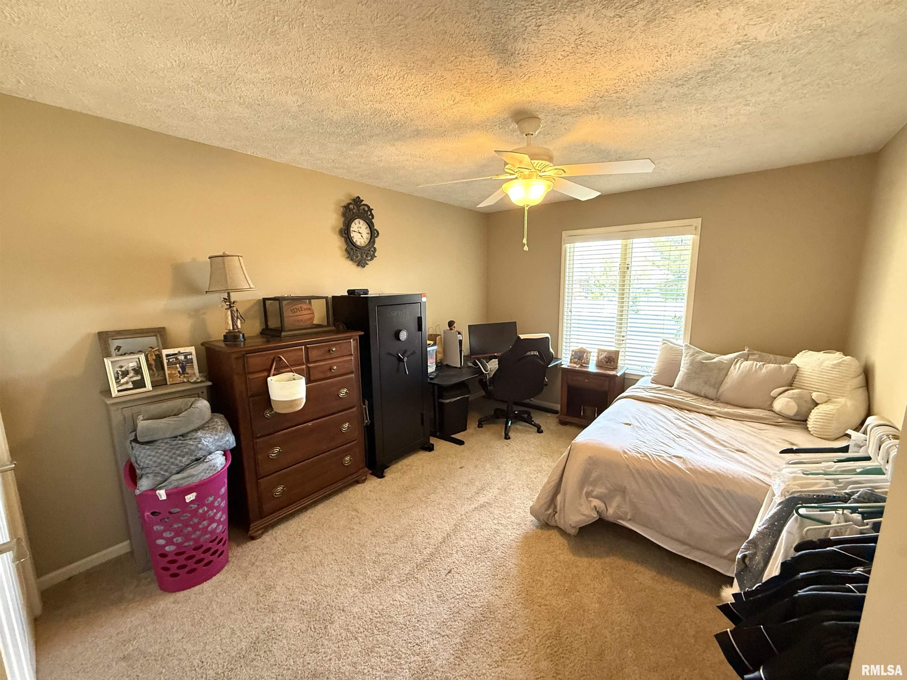 104 W Waterford Drive, Quincy, Illinois image 25