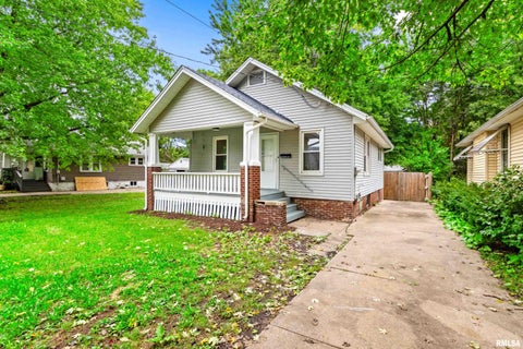 Homes For Sale - 1013 E Willcox Avenue<br/> Peoria, IL 61603