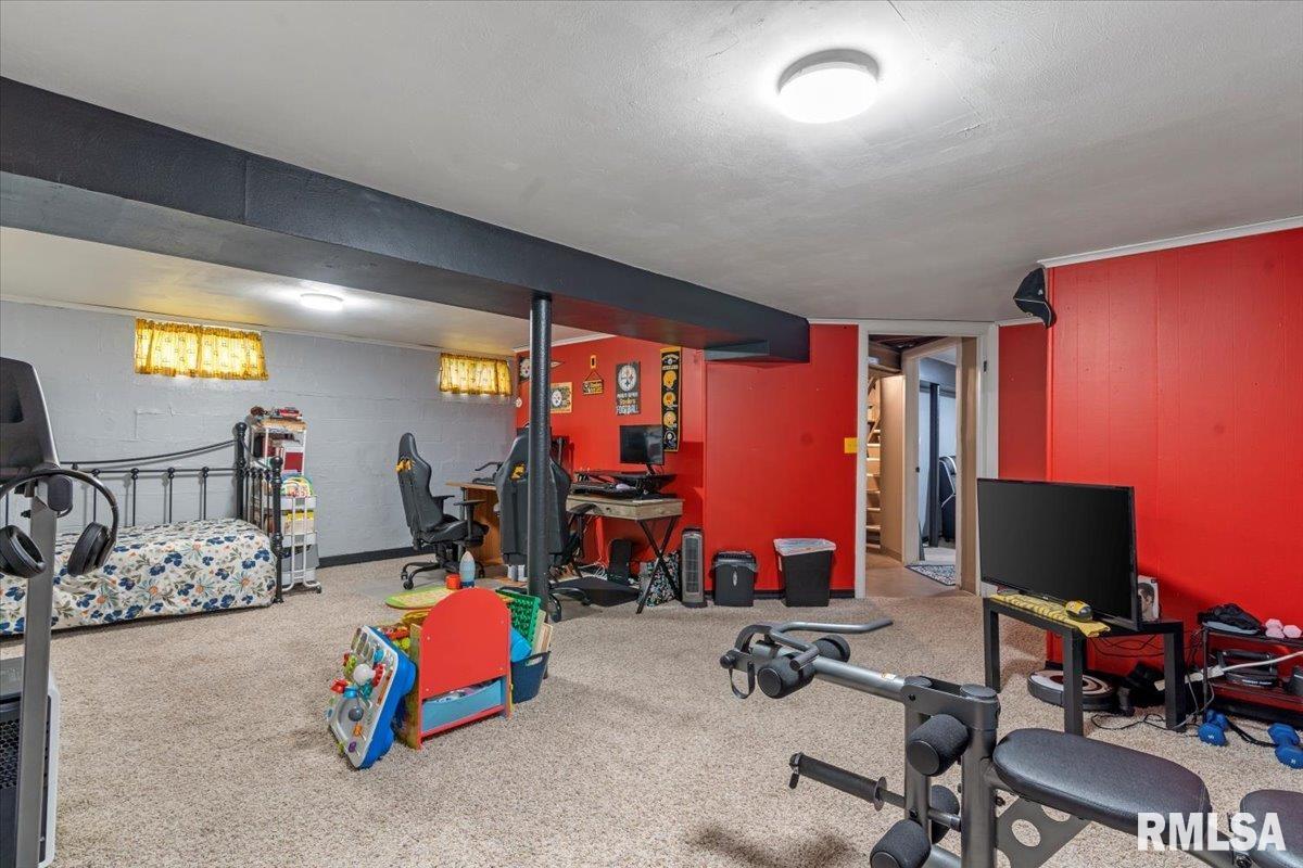 2433 Sussex Road, Springfield, Illinois image 22