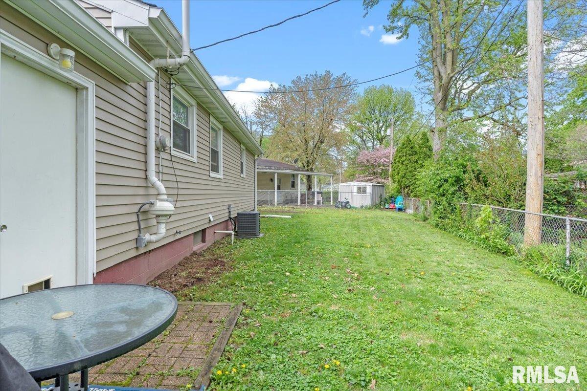 2433 Sussex Road, Springfield, Illinois image 29
