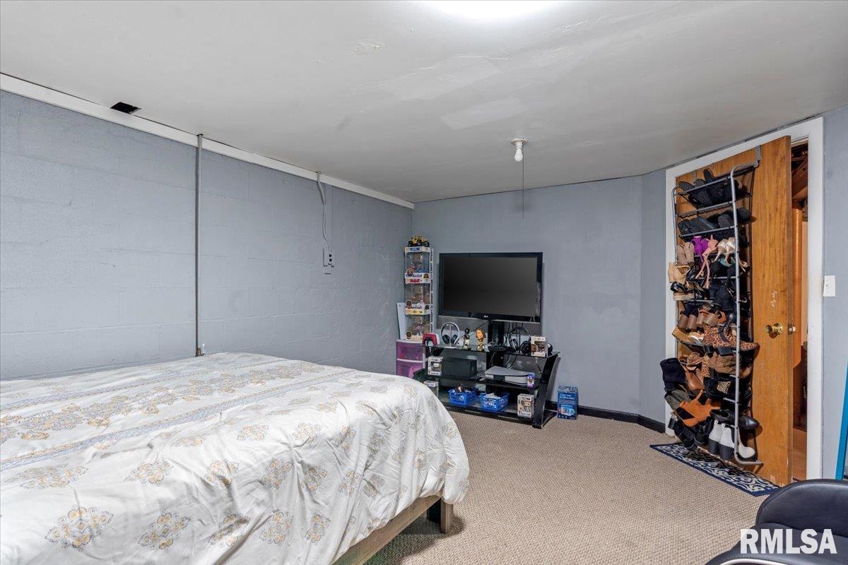 2433 Sussex Road, Springfield, Illinois image 26