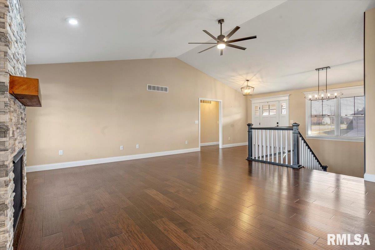 2801 Rutherford Trek, Springfield, Illinois image 6