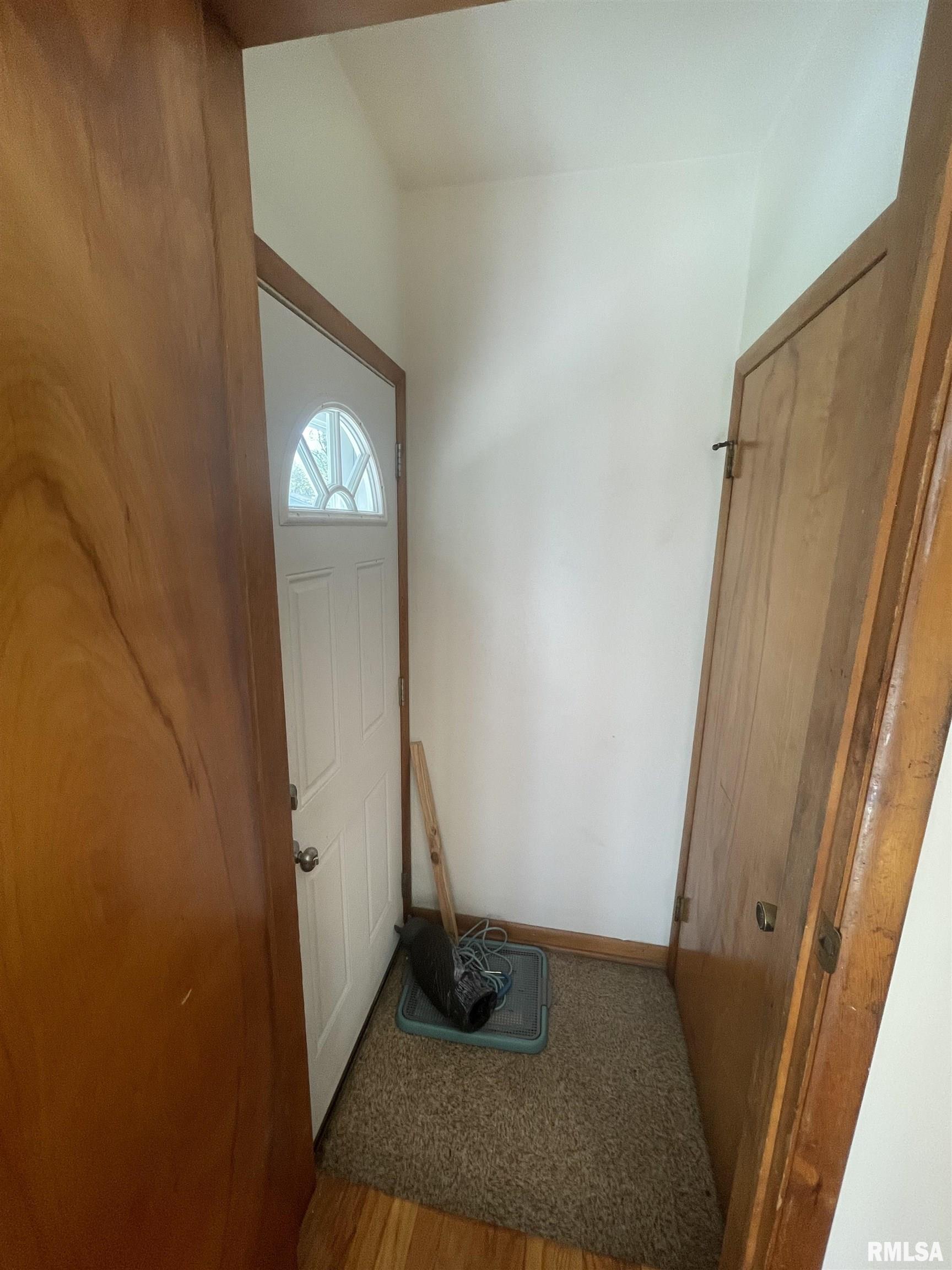 511 N Springer Street, Carbondale, Illinois image 15