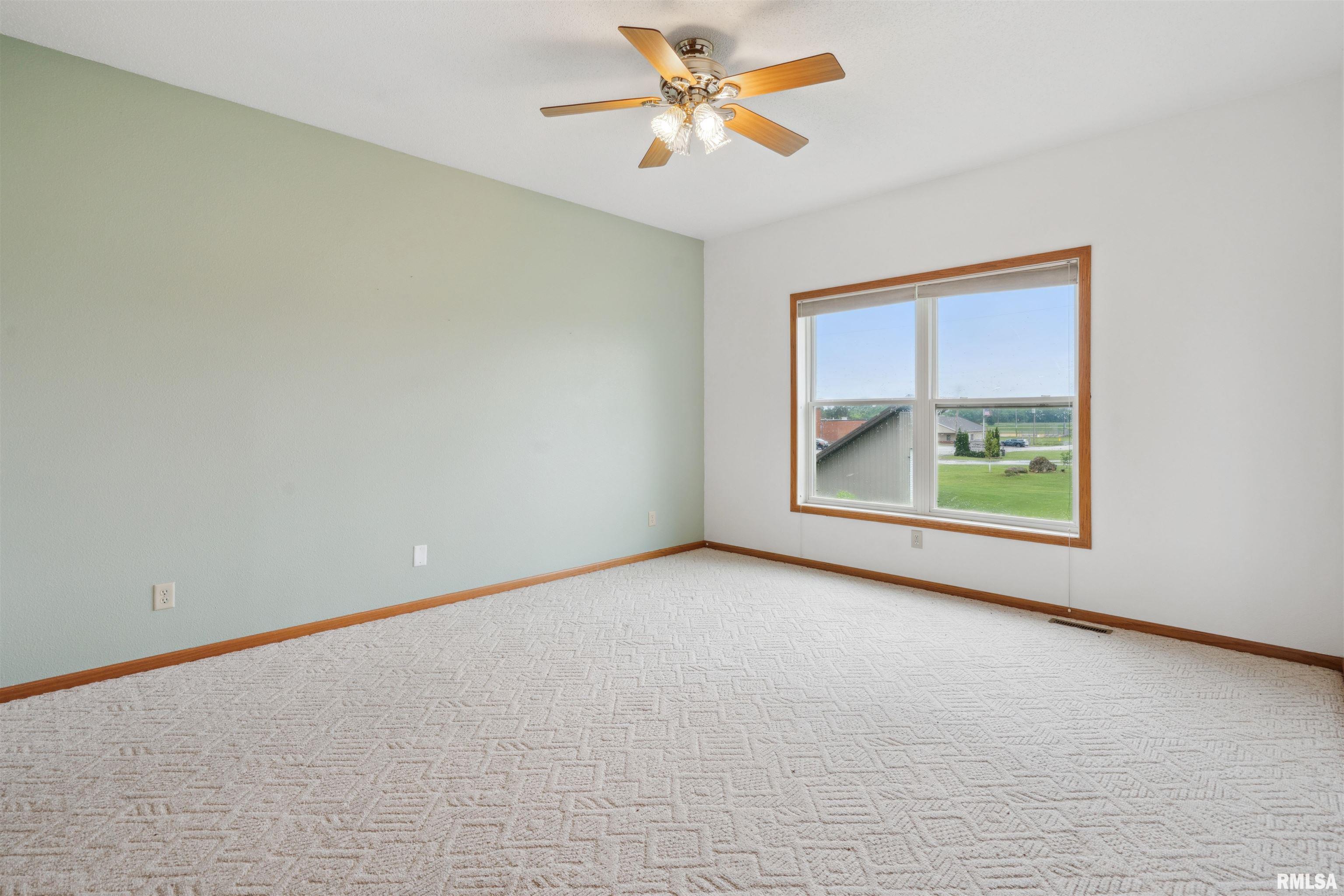 805 Mckinley Avenue, Lowden, Iowa image 10