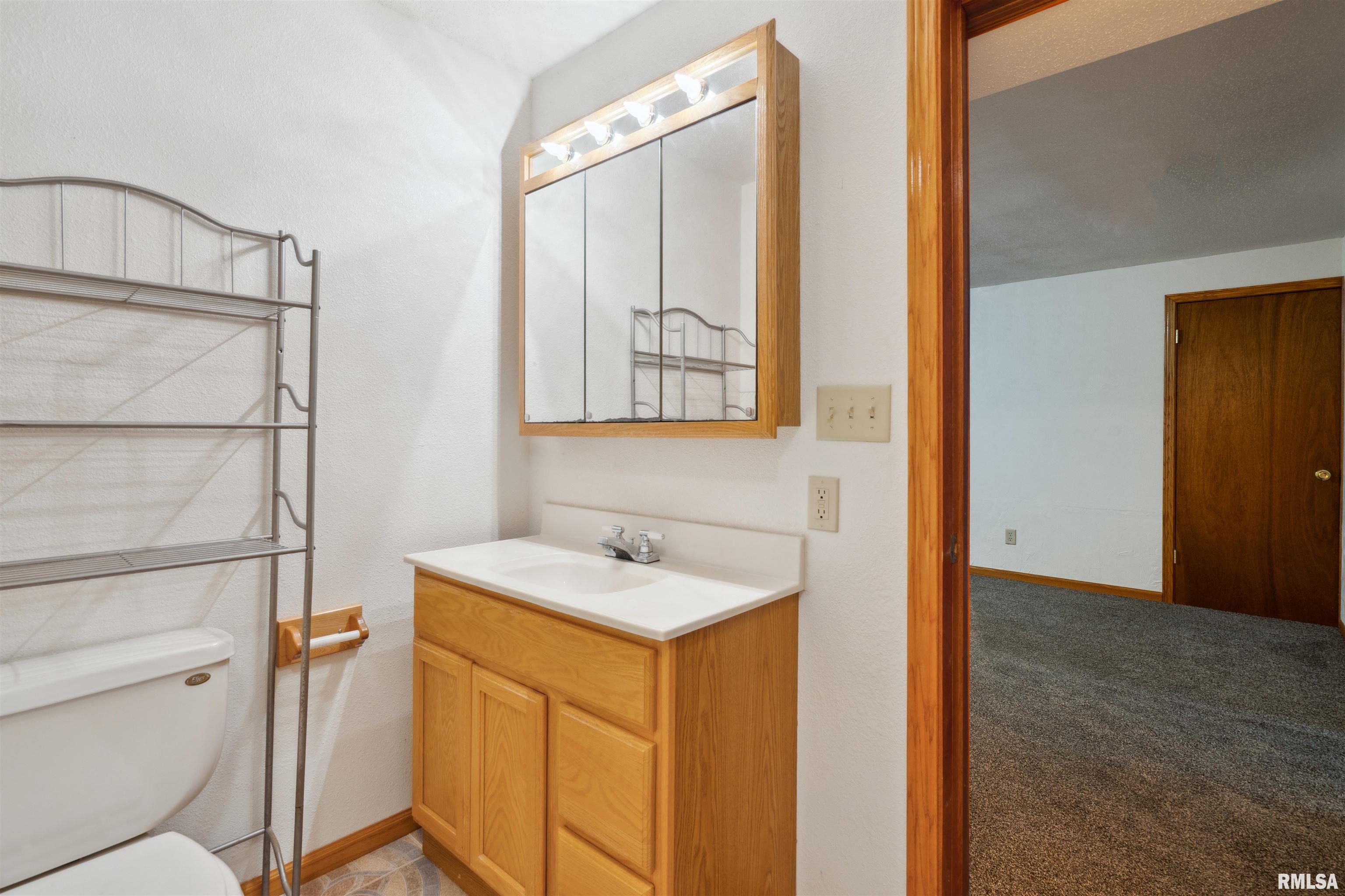 805 Mckinley Avenue, Lowden, Iowa image 32