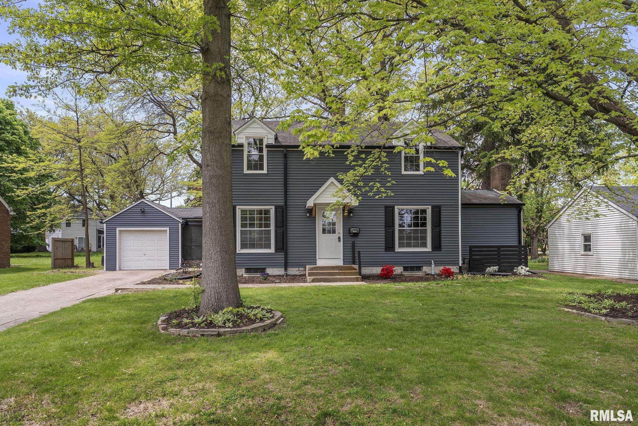 1606 Coffelt Avenue, Davenport, Iowa image 2