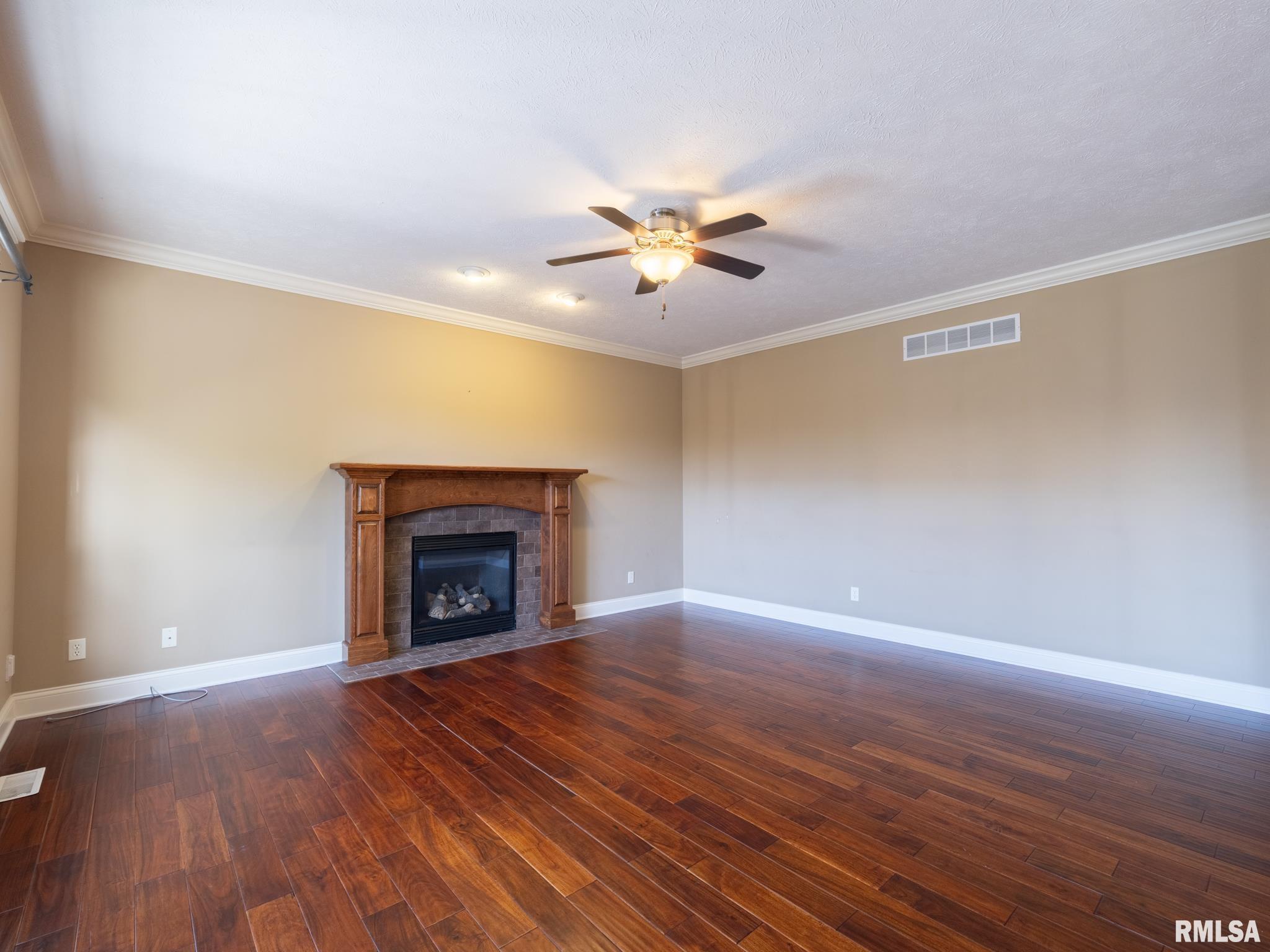 2621 W Carlisle Lane, Dunlap, Illinois image 27