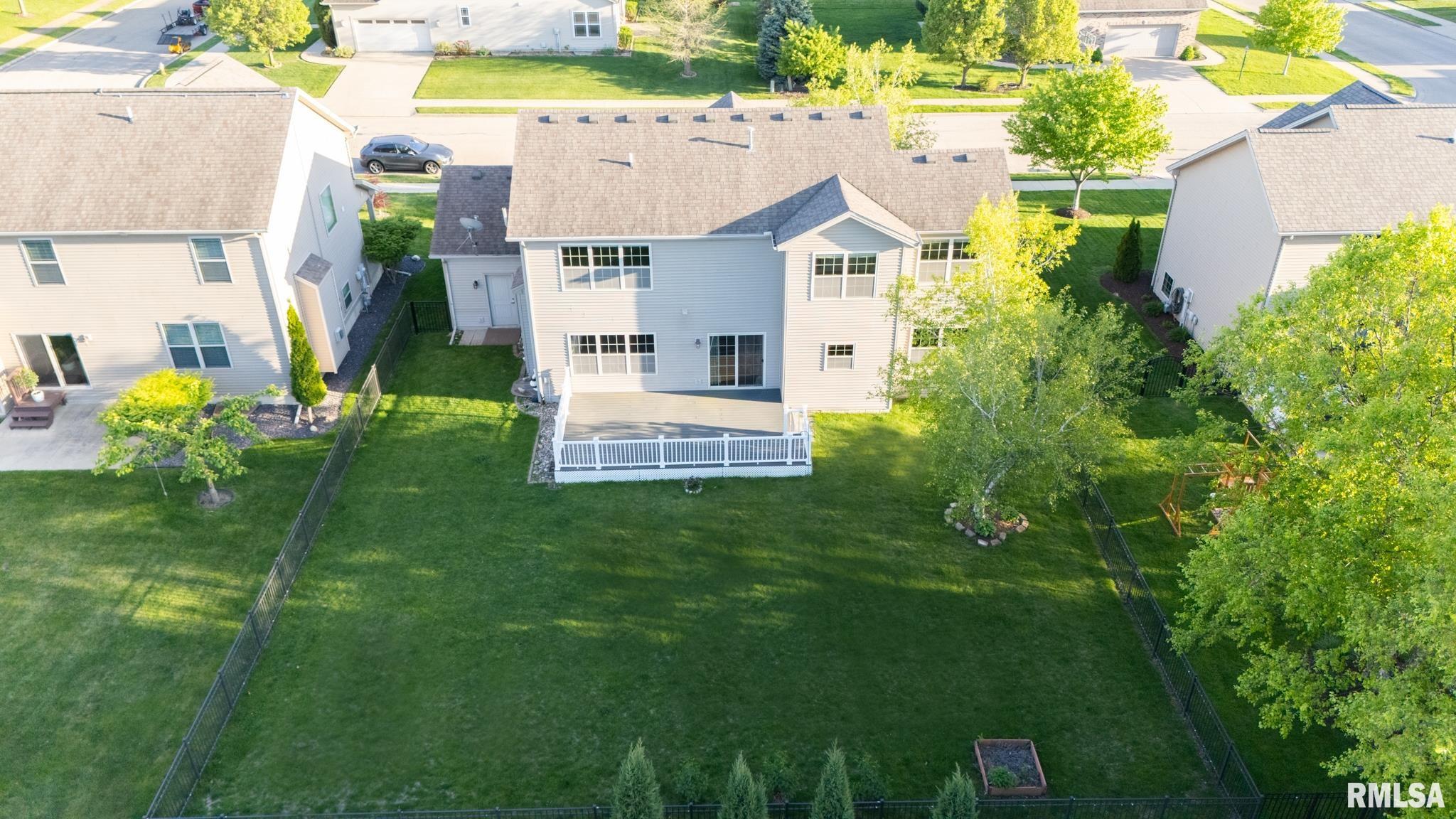 2621 W Carlisle Lane, Dunlap, Illinois image 2