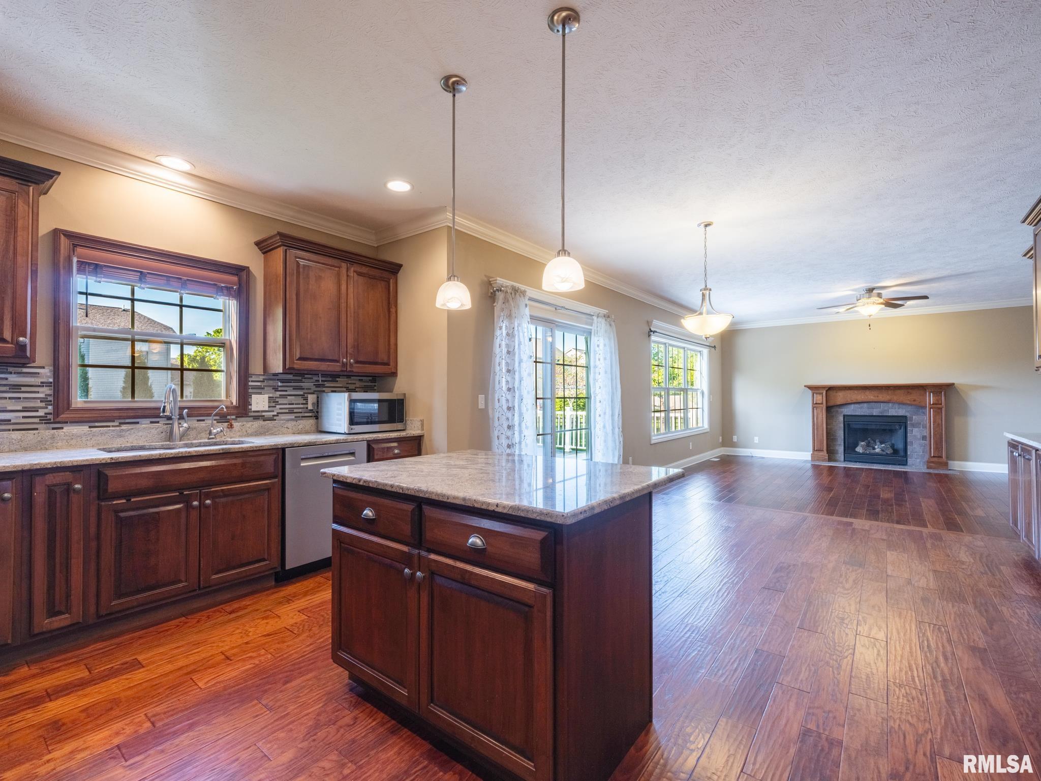2621 W Carlisle Lane, Dunlap, Illinois image 15