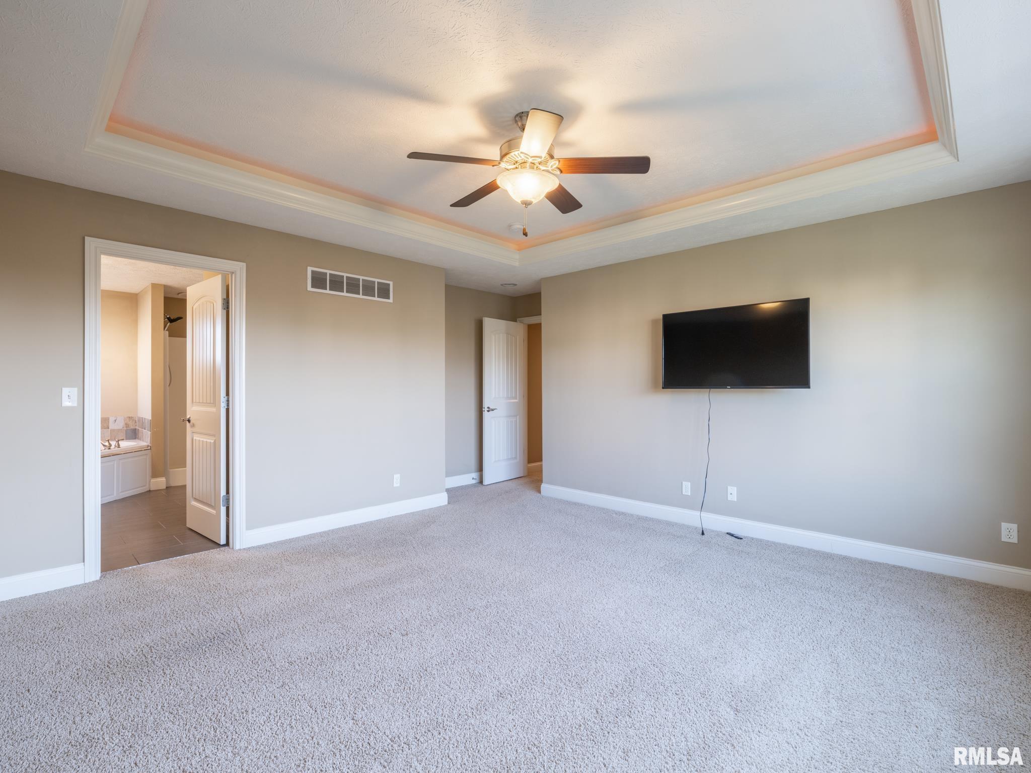 2621 W Carlisle Lane, Dunlap, Illinois image 35