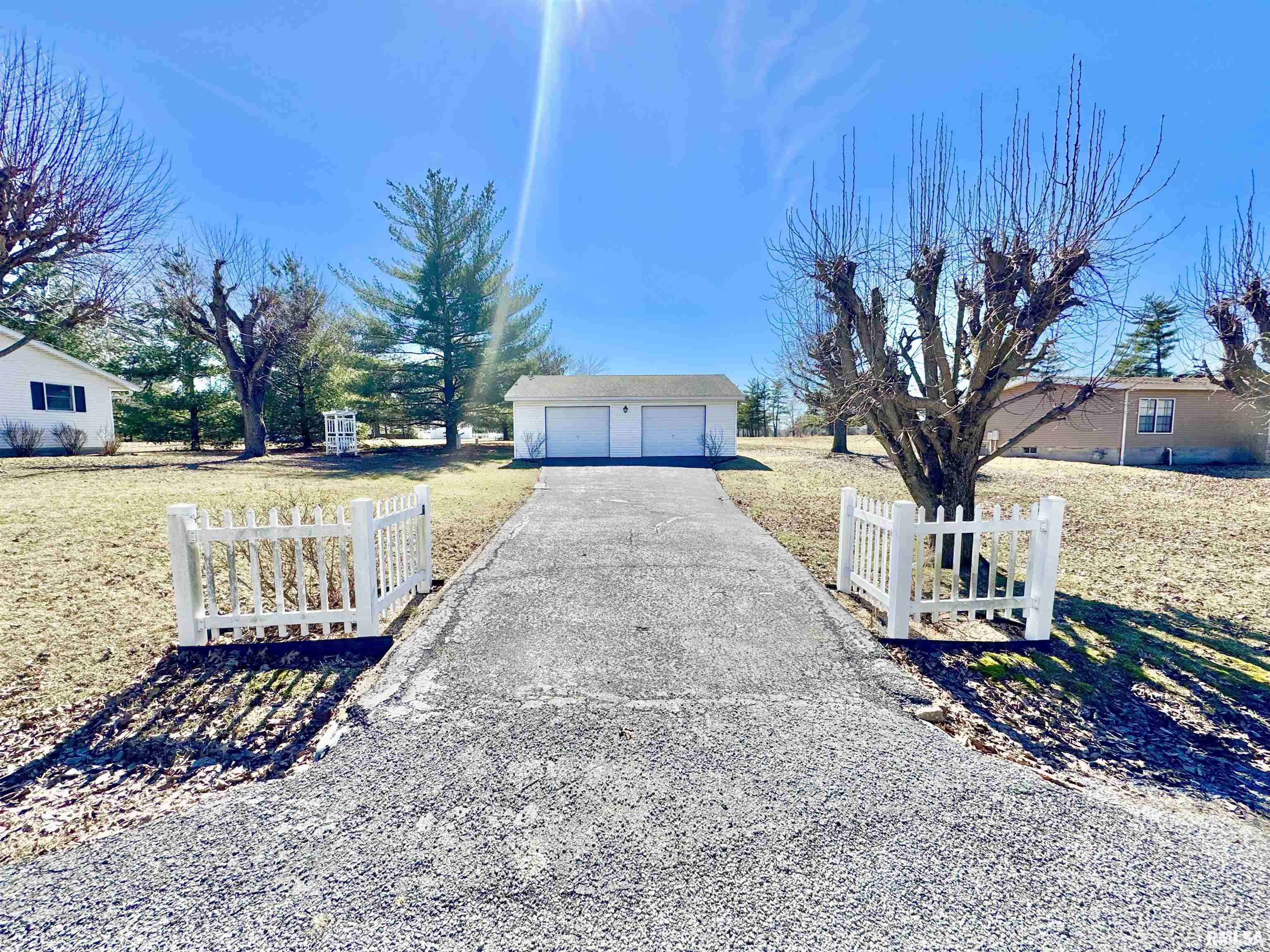 109 Jackson Lane, Energy, Illinois image 4
