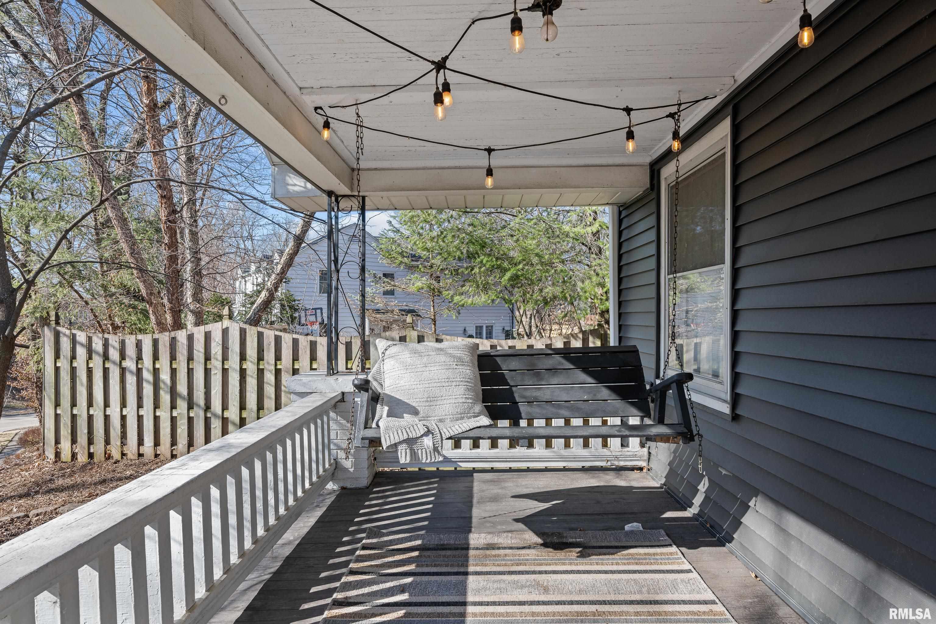 1119 24th Avenue, Moline, Illinois image 3
