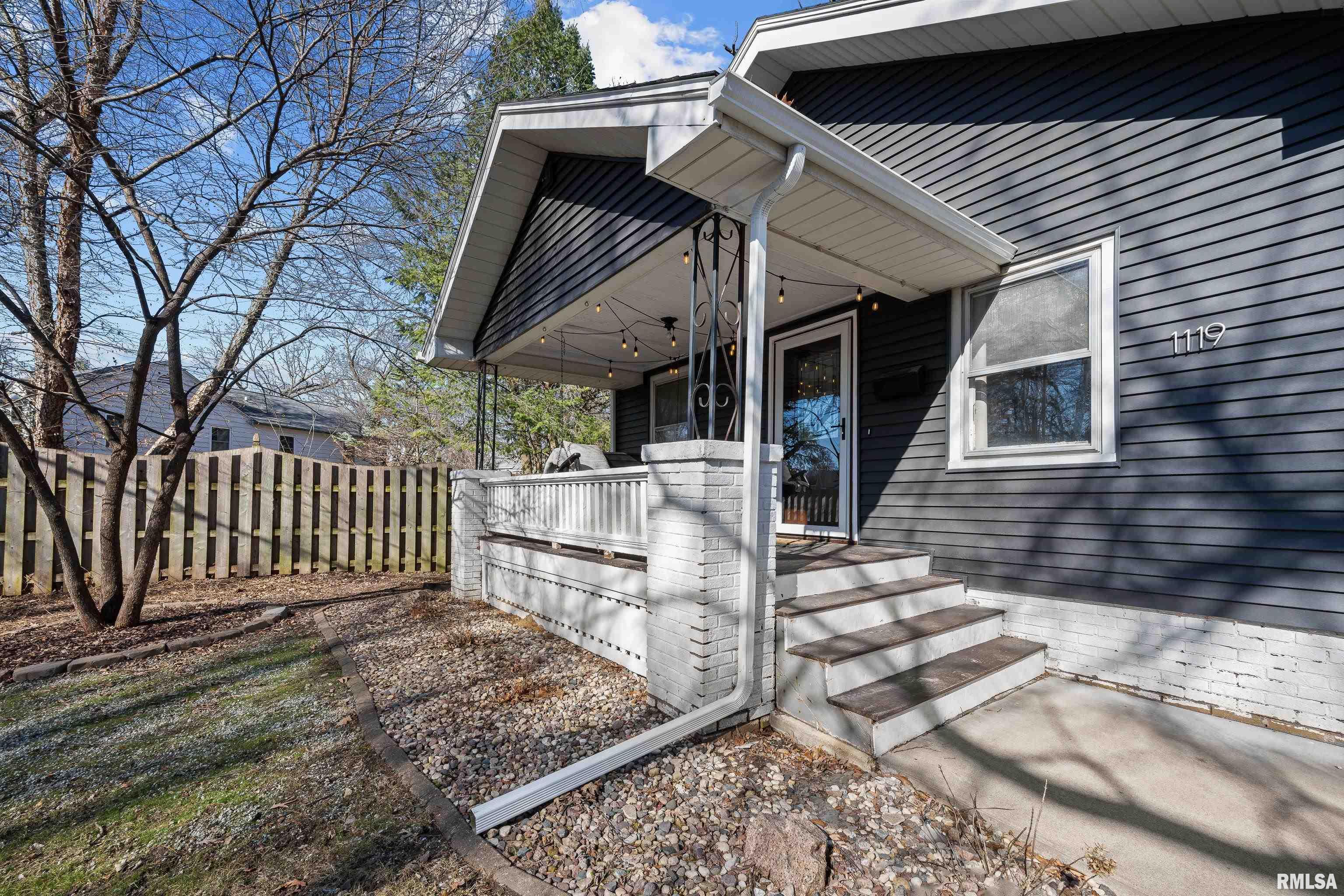1119 24th Avenue, Moline, Illinois image 2