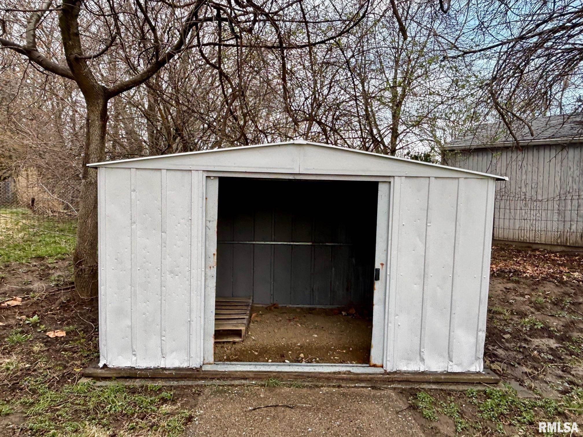 2619 W Scenic Drive, Peoria, Illinois image 24